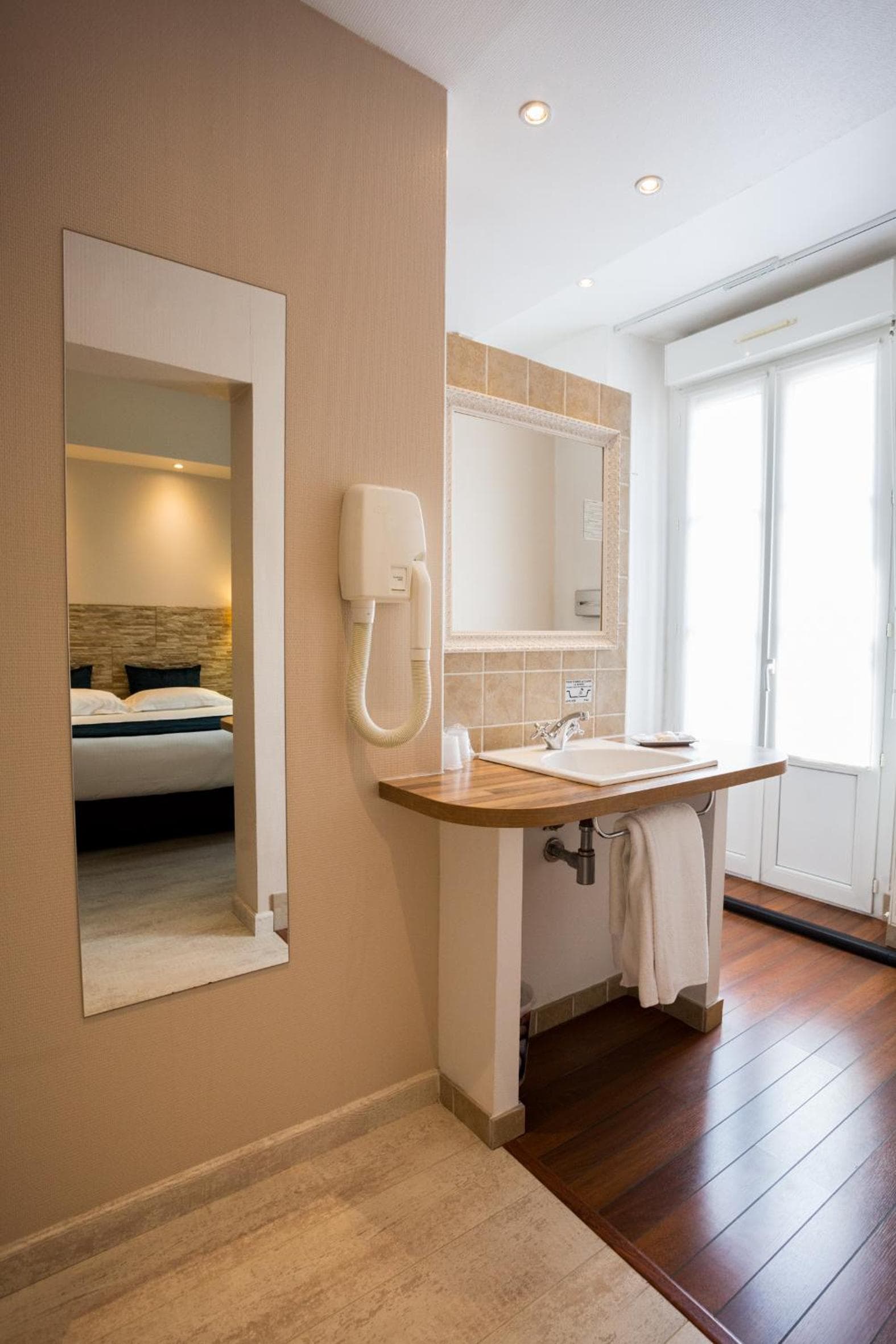 Best Western Hôtel Des Voyageurs