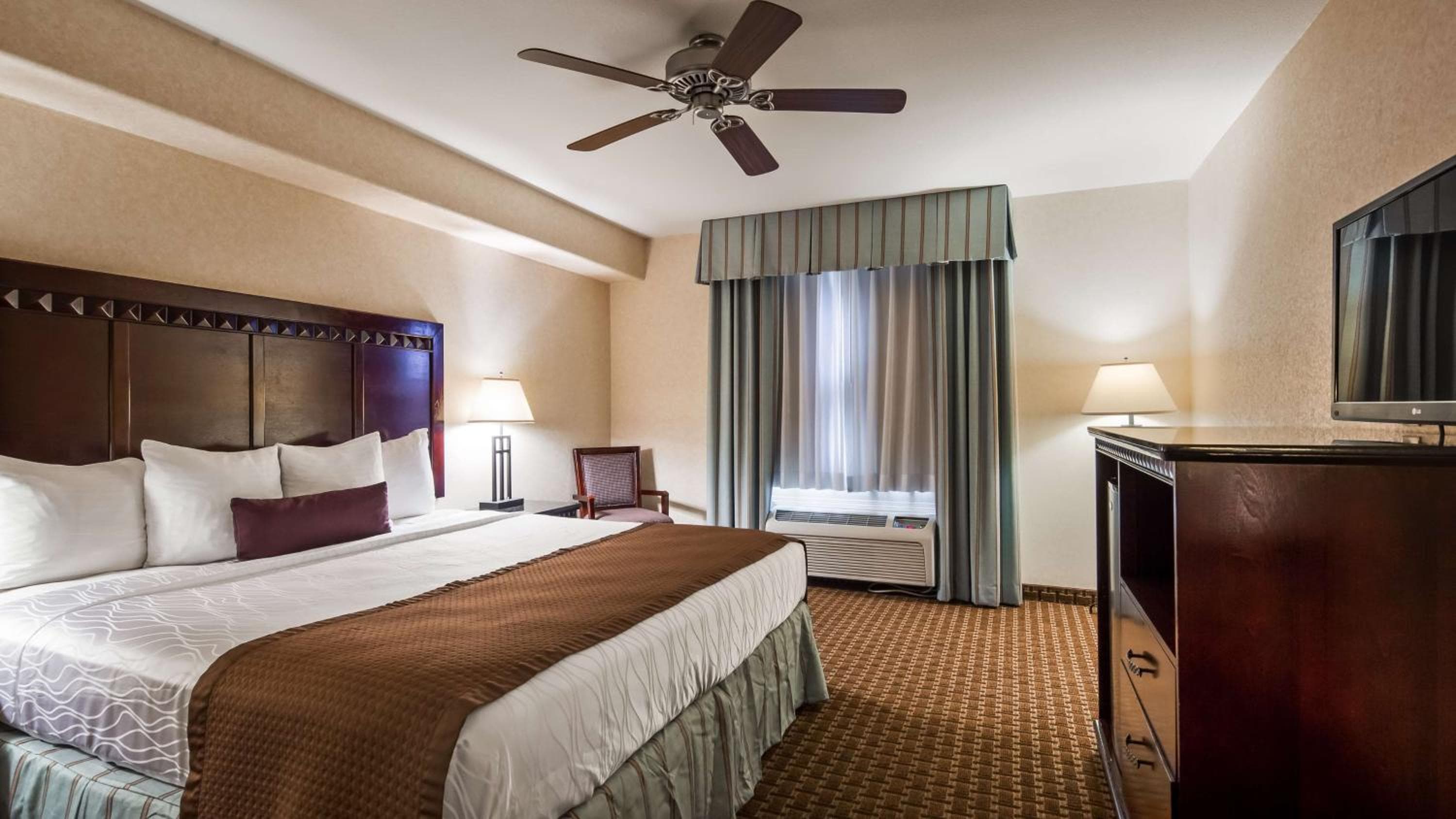 Best Western Plus Main Street Inn