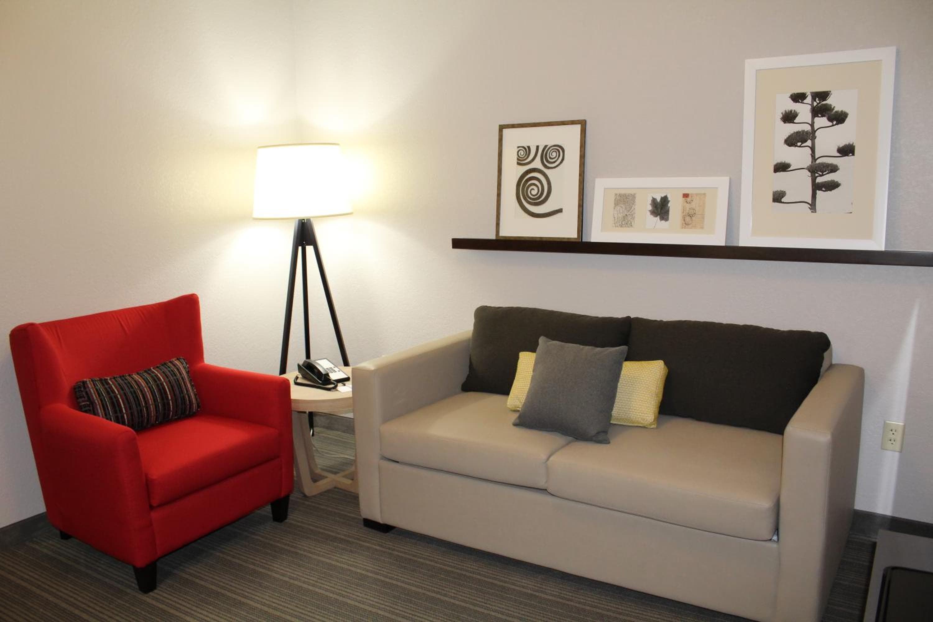 Country Inn & Suites by Radisson, San Diego North, CA