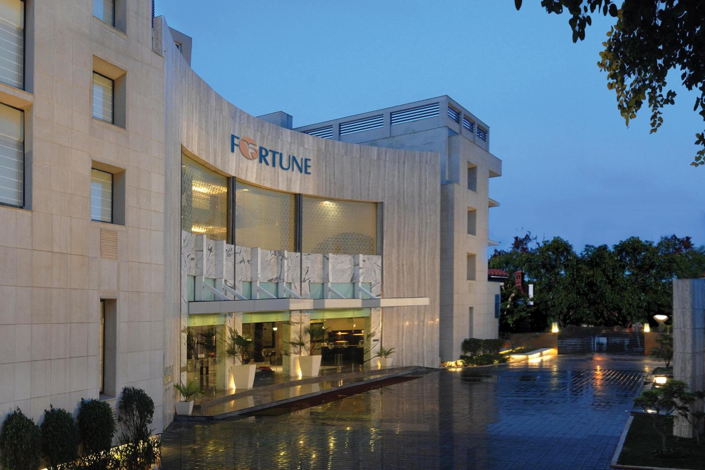 Fortune Sector 27, Noida - Member ITC Hotels' Group