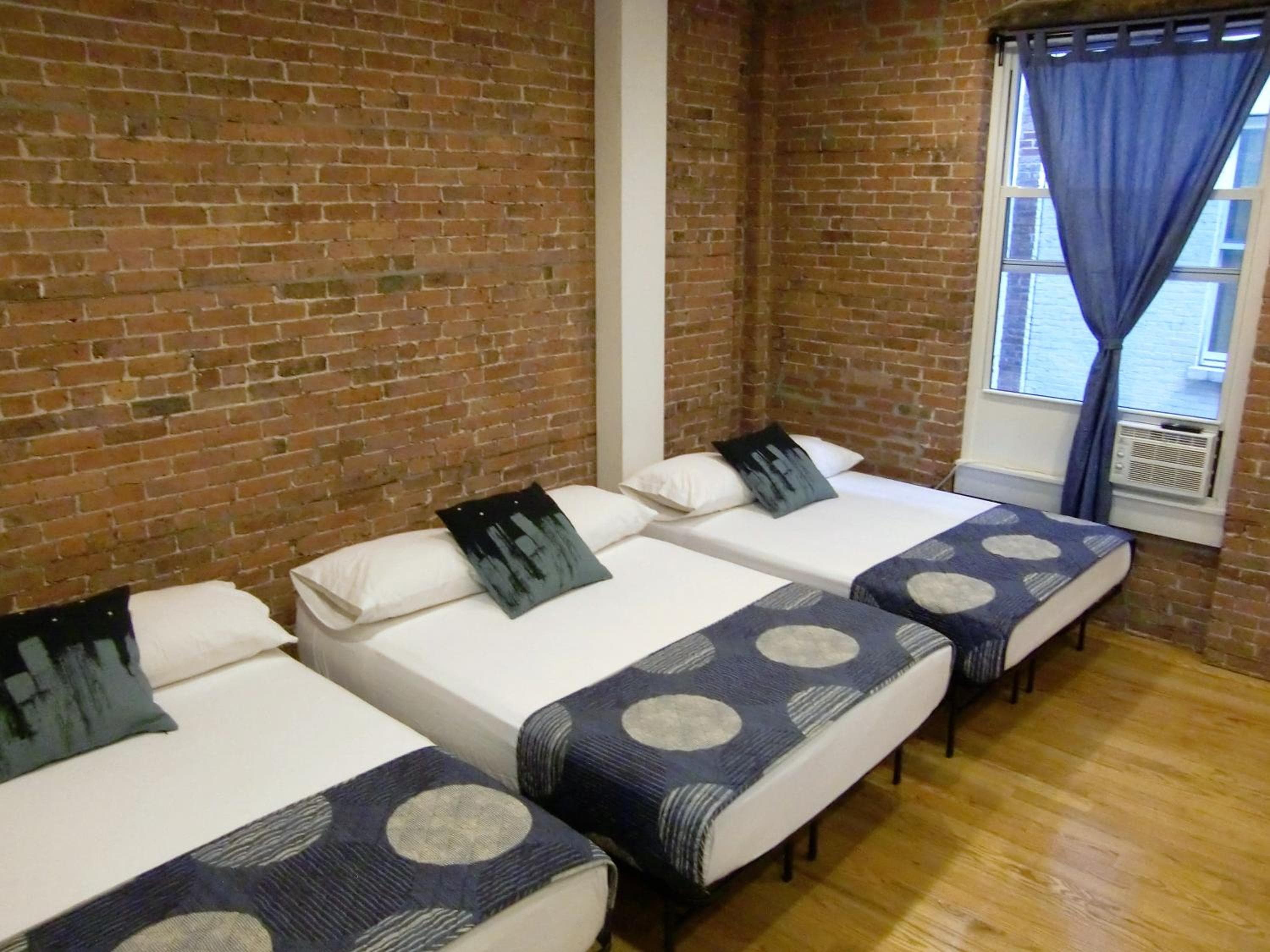 Studios Midtown Manhattan