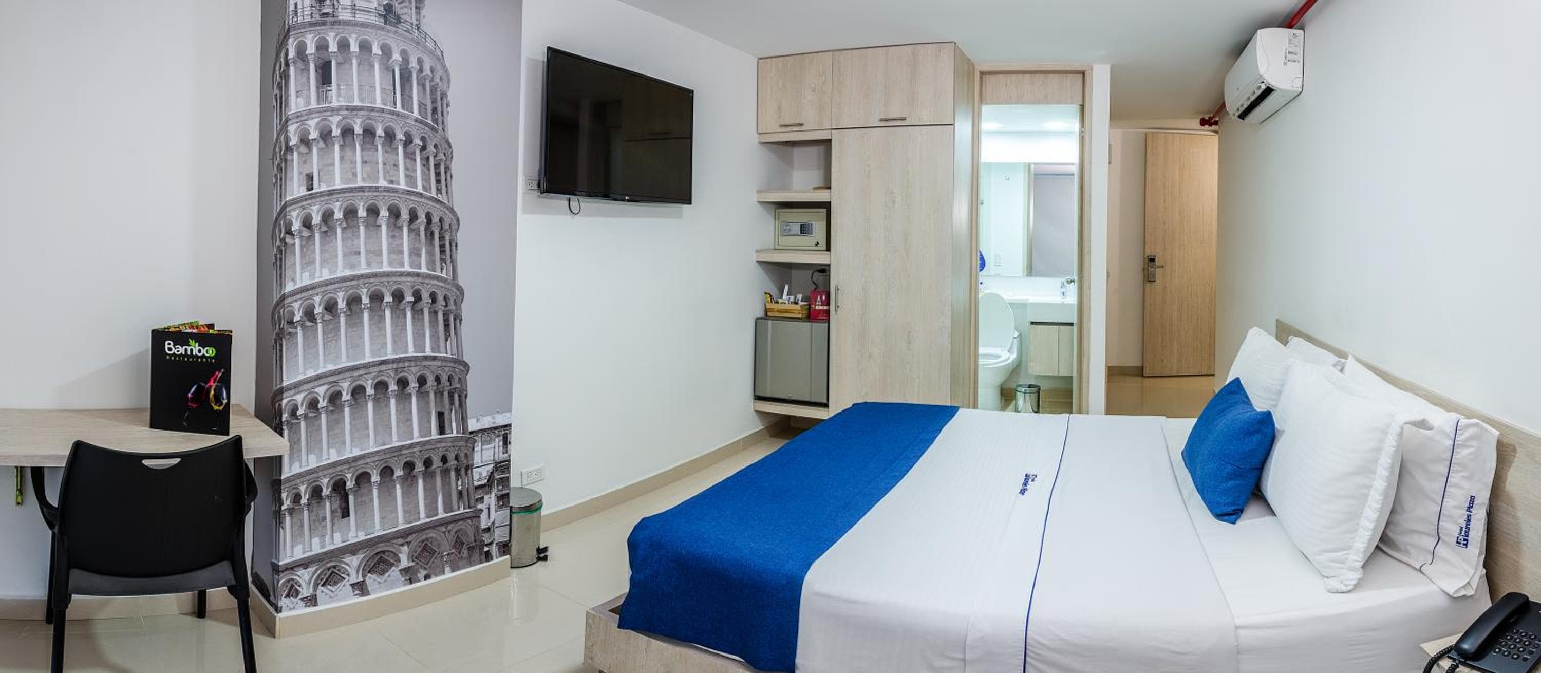 Hotel Laureles Plaza