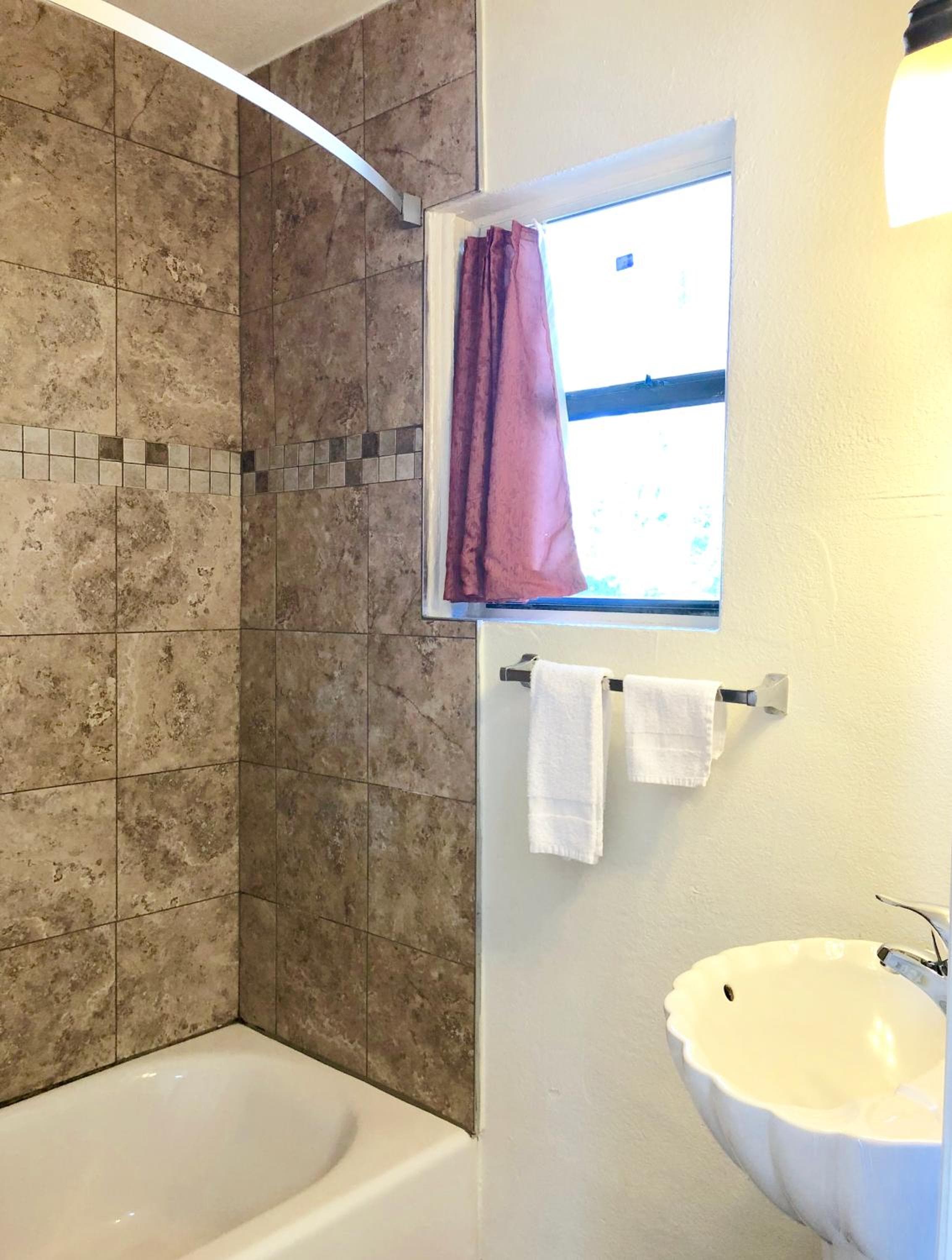 Dunes Inn & Suites - Tybee Island