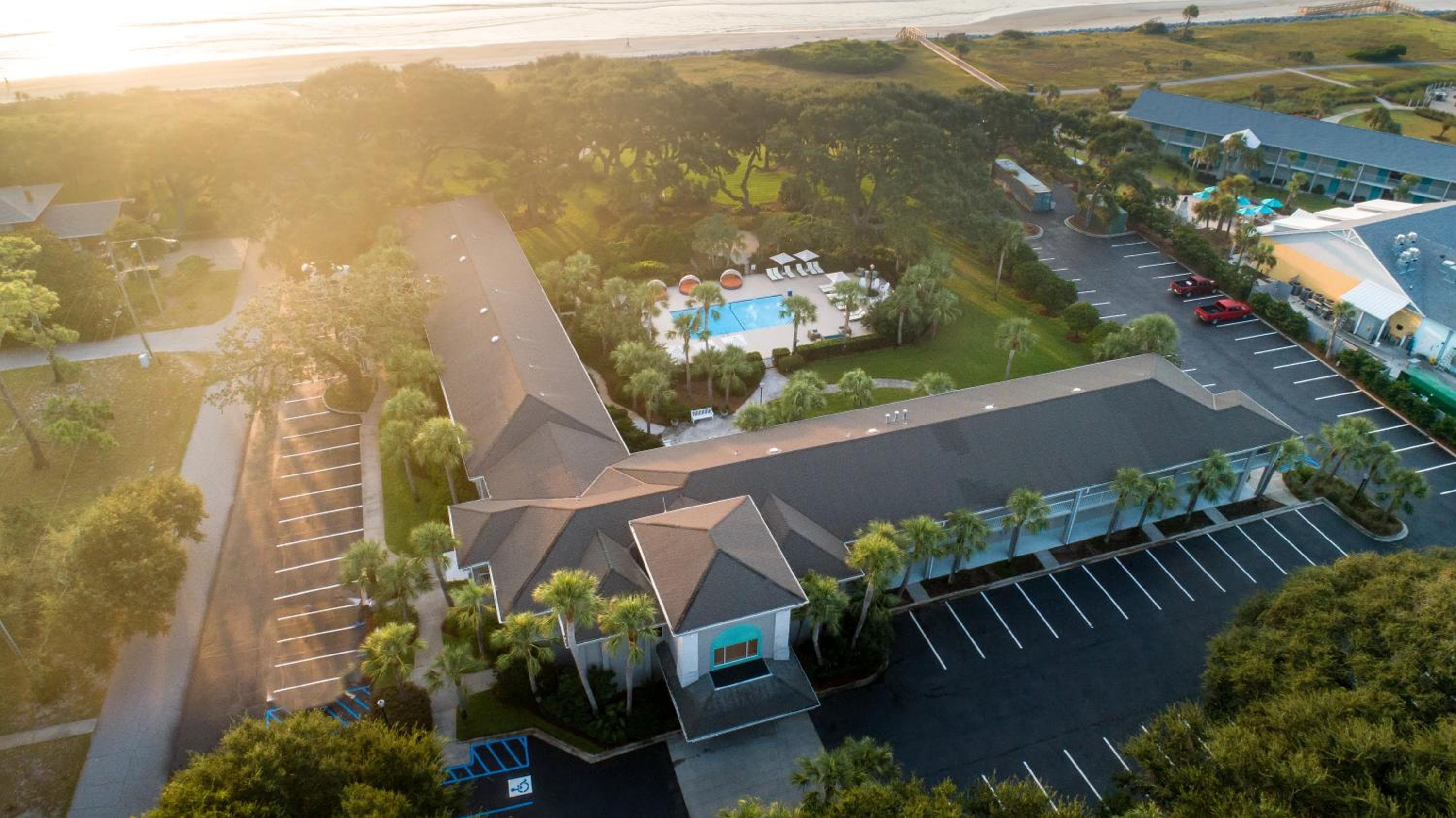 Beachview Club Hotel