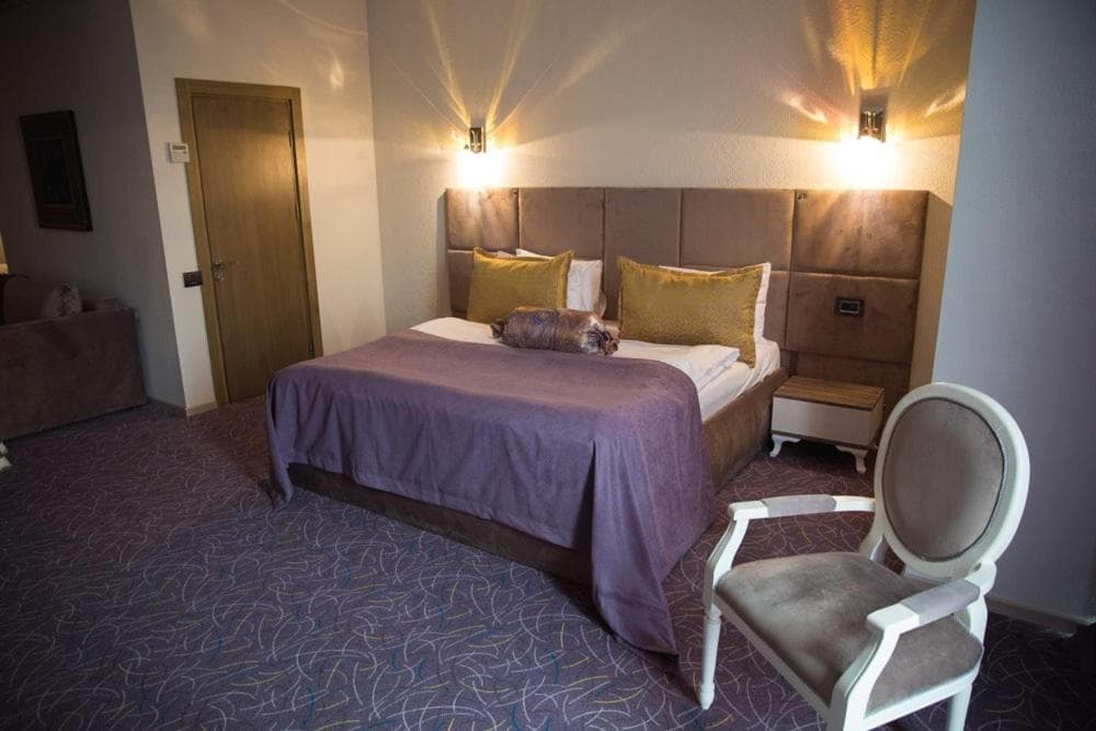 West Shine Boutique Hotel