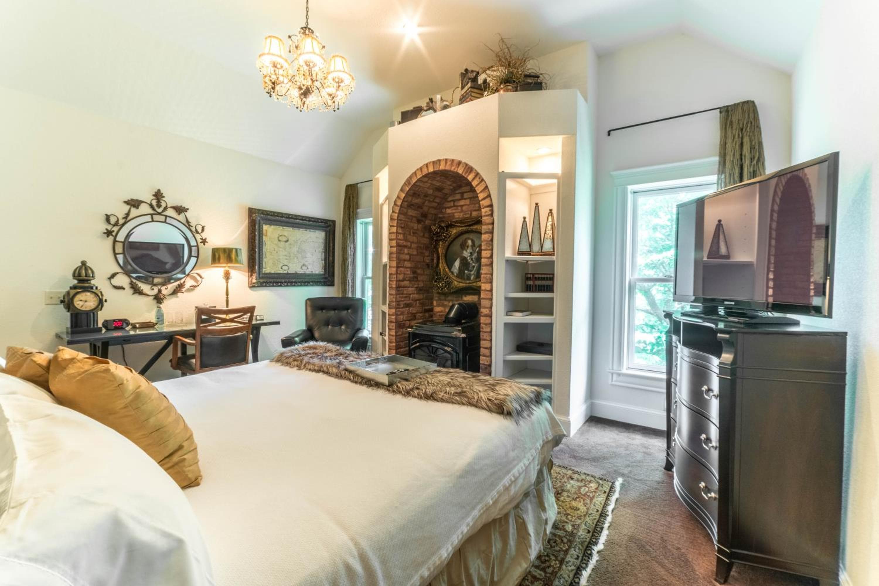 The Victoria Bed & Breakfast