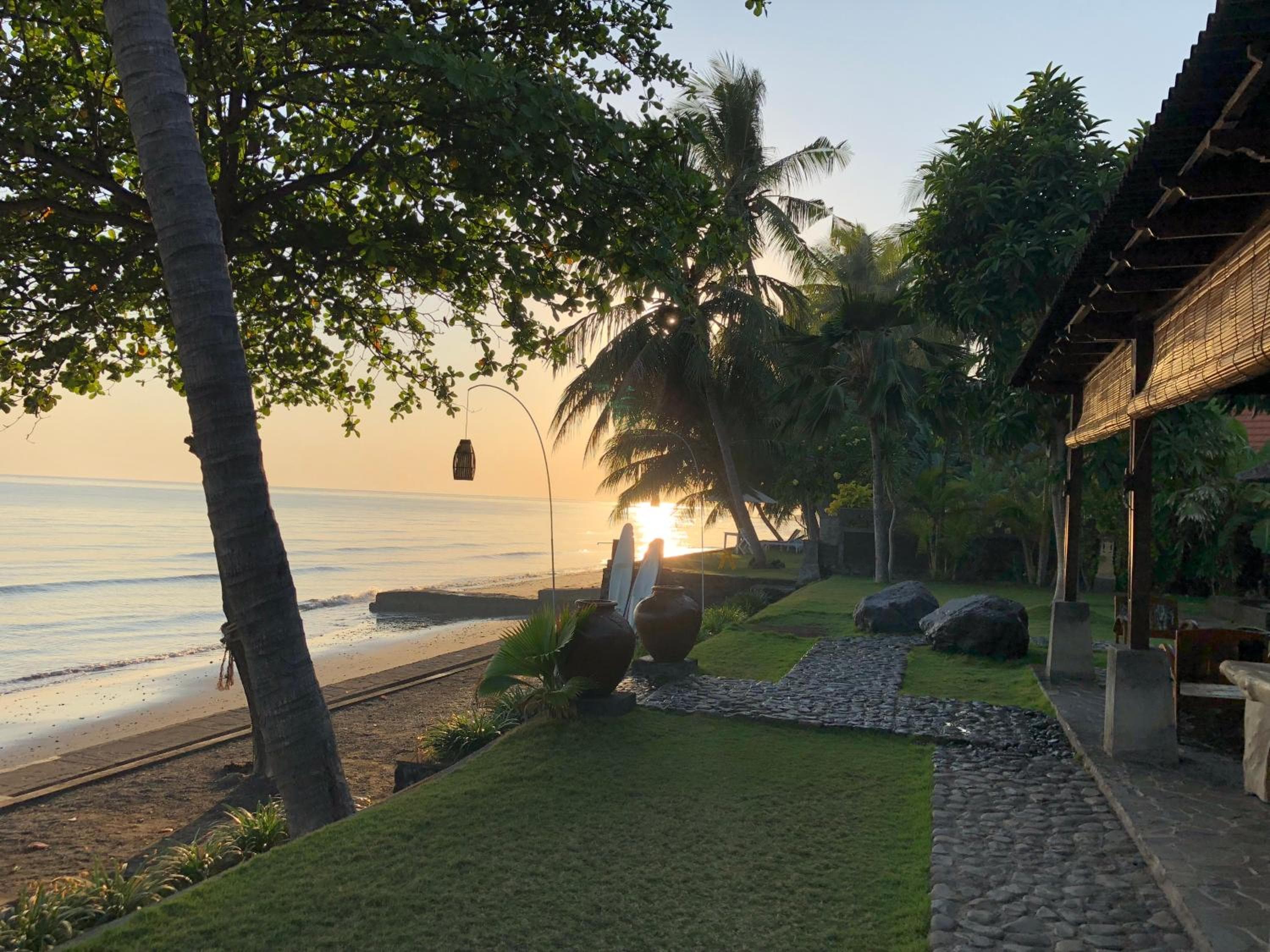 Air Sanih Beach Villa