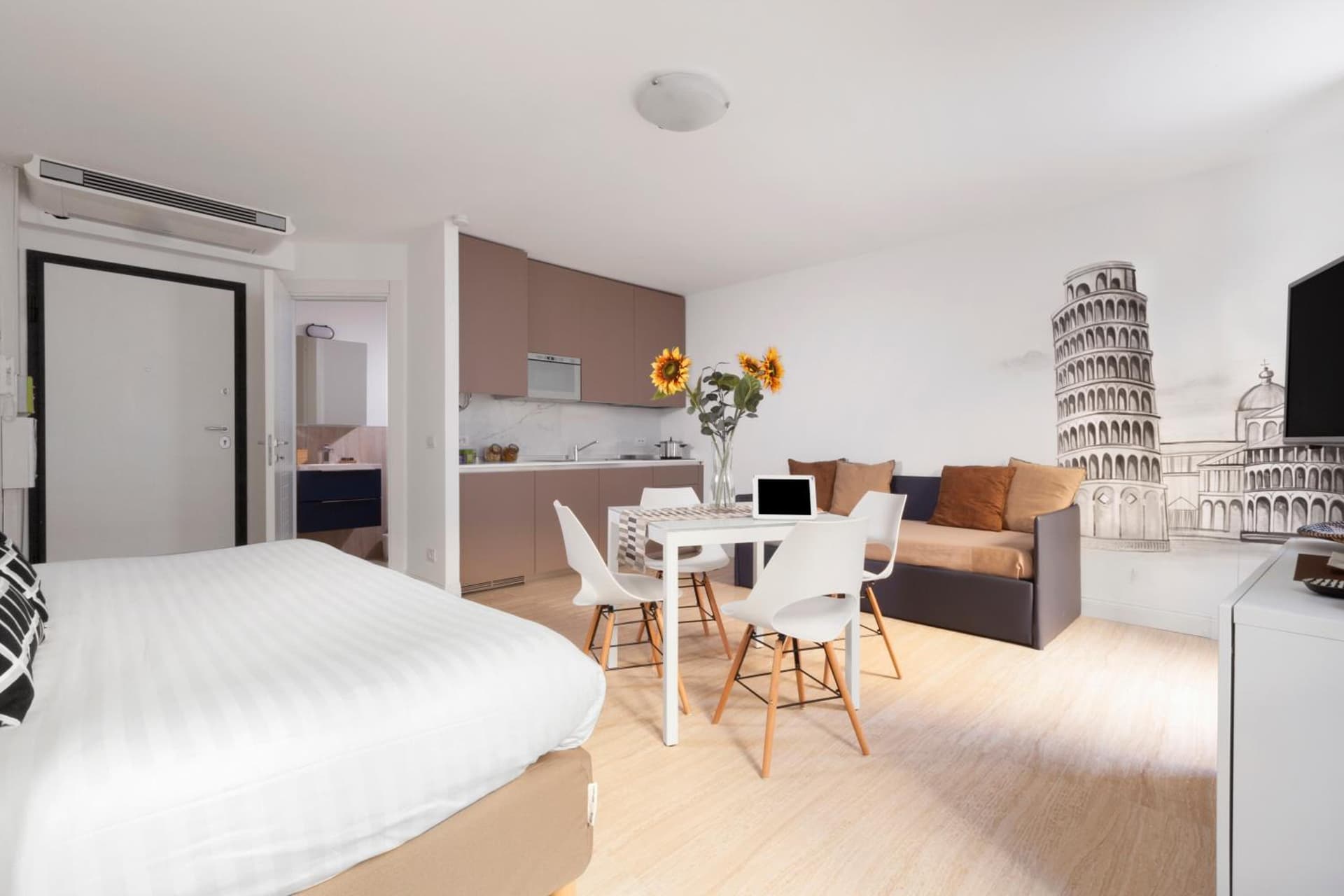 Cannes Old Town Suites