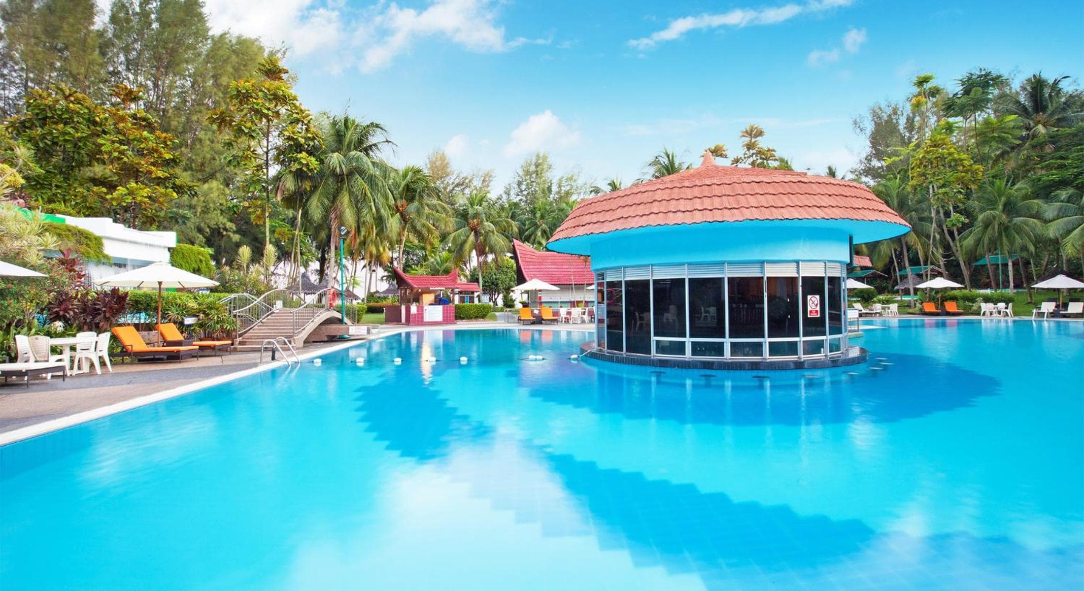The Bayview Beach Resort