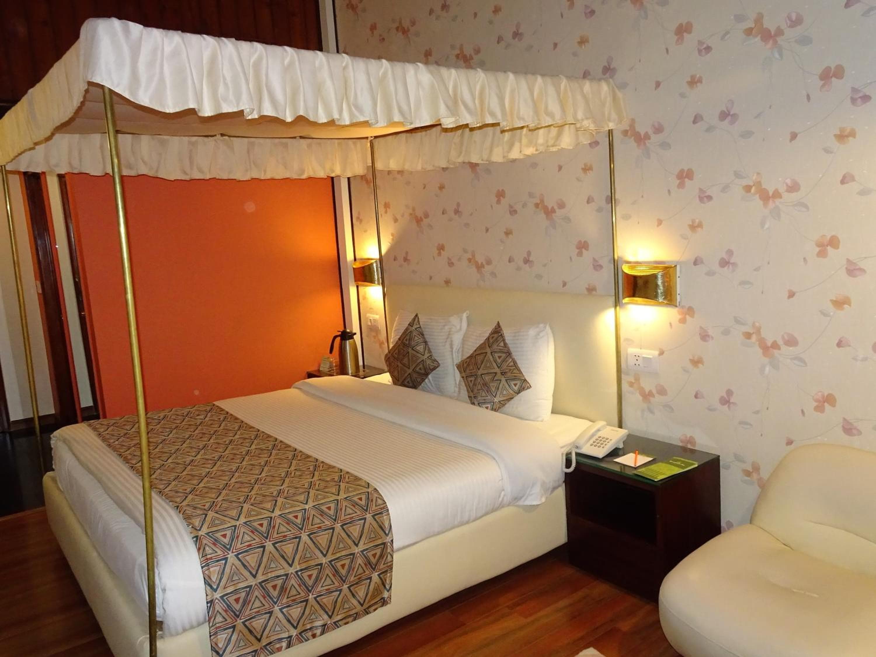 Honeymoon Inn Shimla