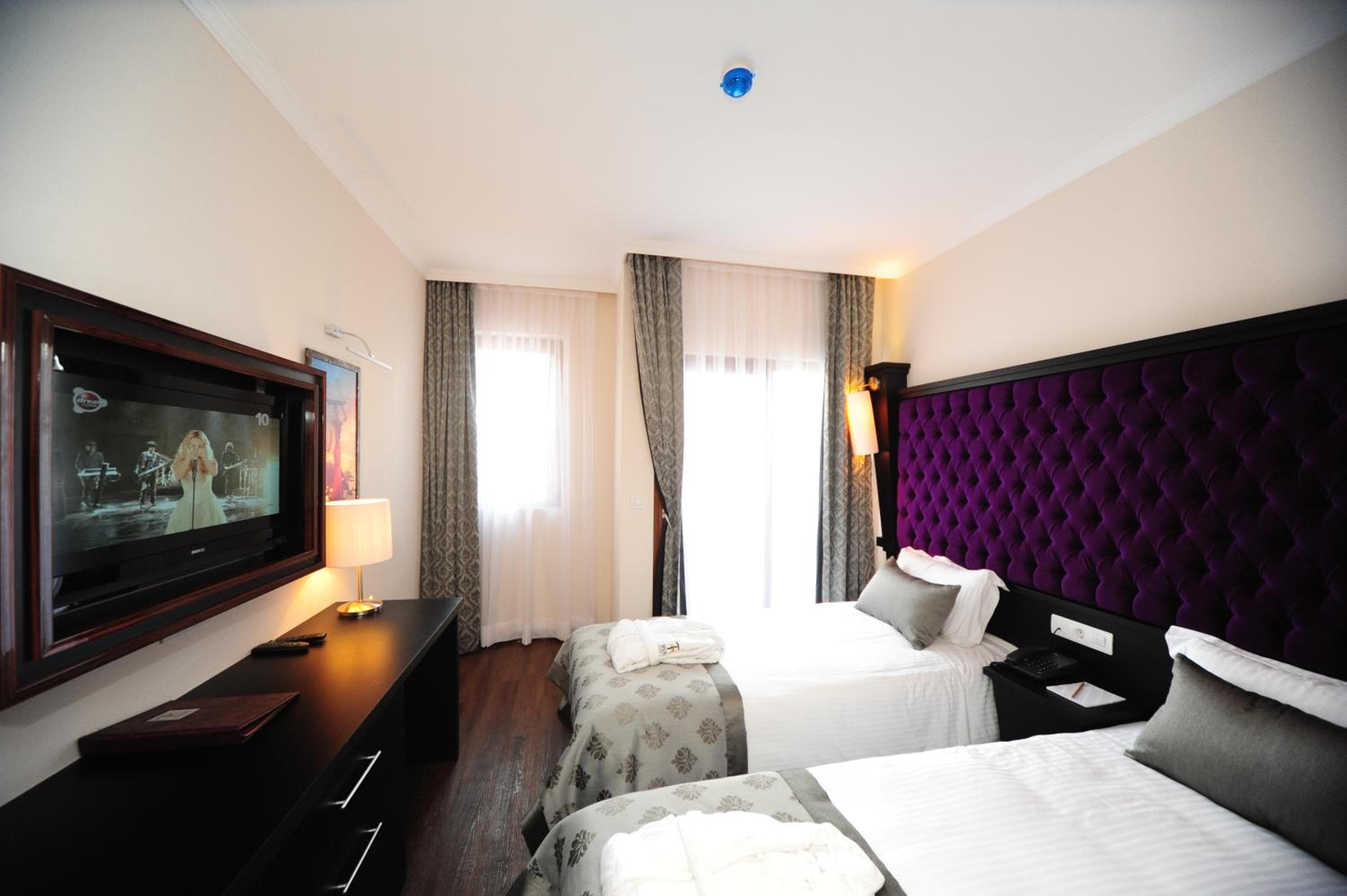 Blueberry Boutique Hotel