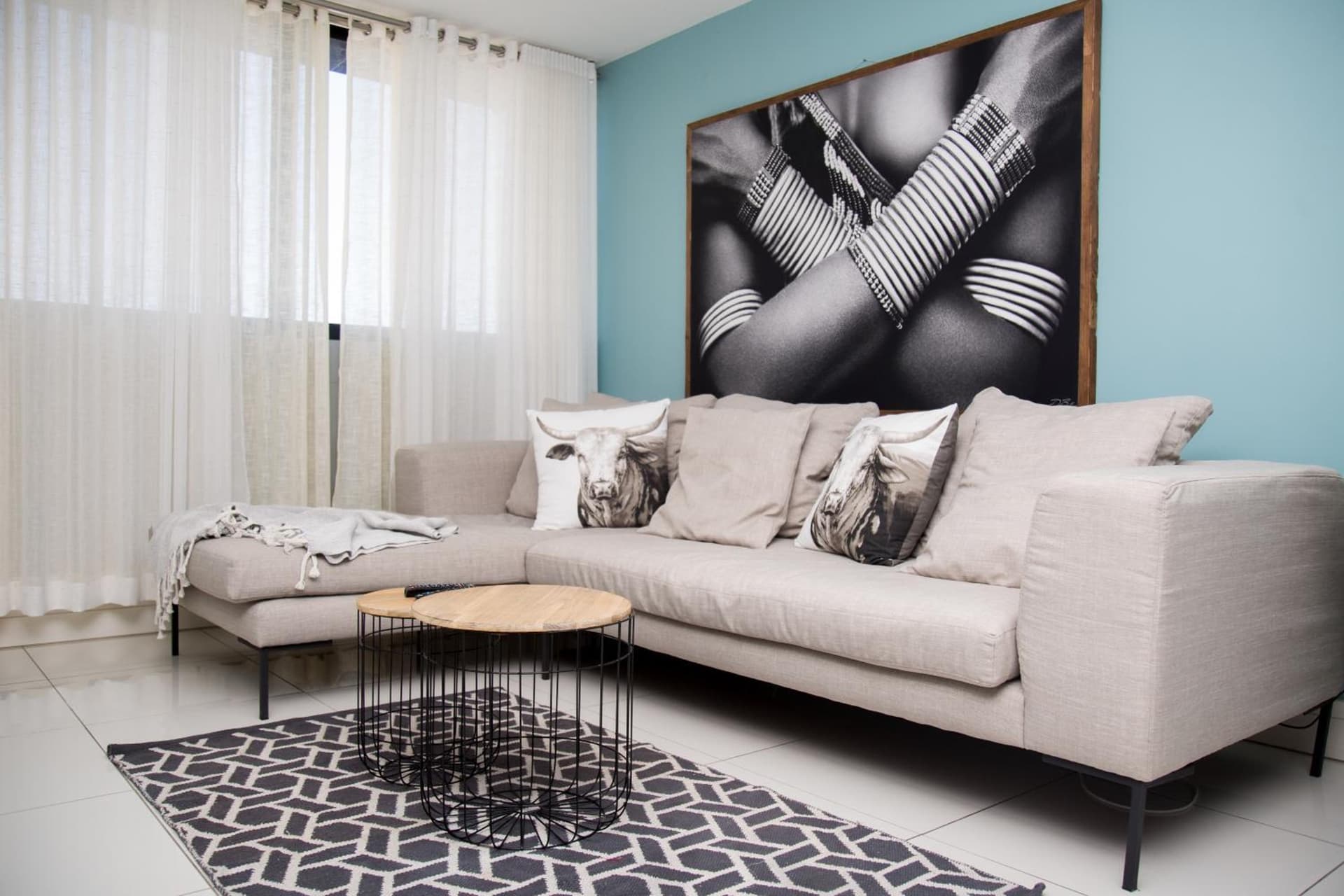 Apartment 27