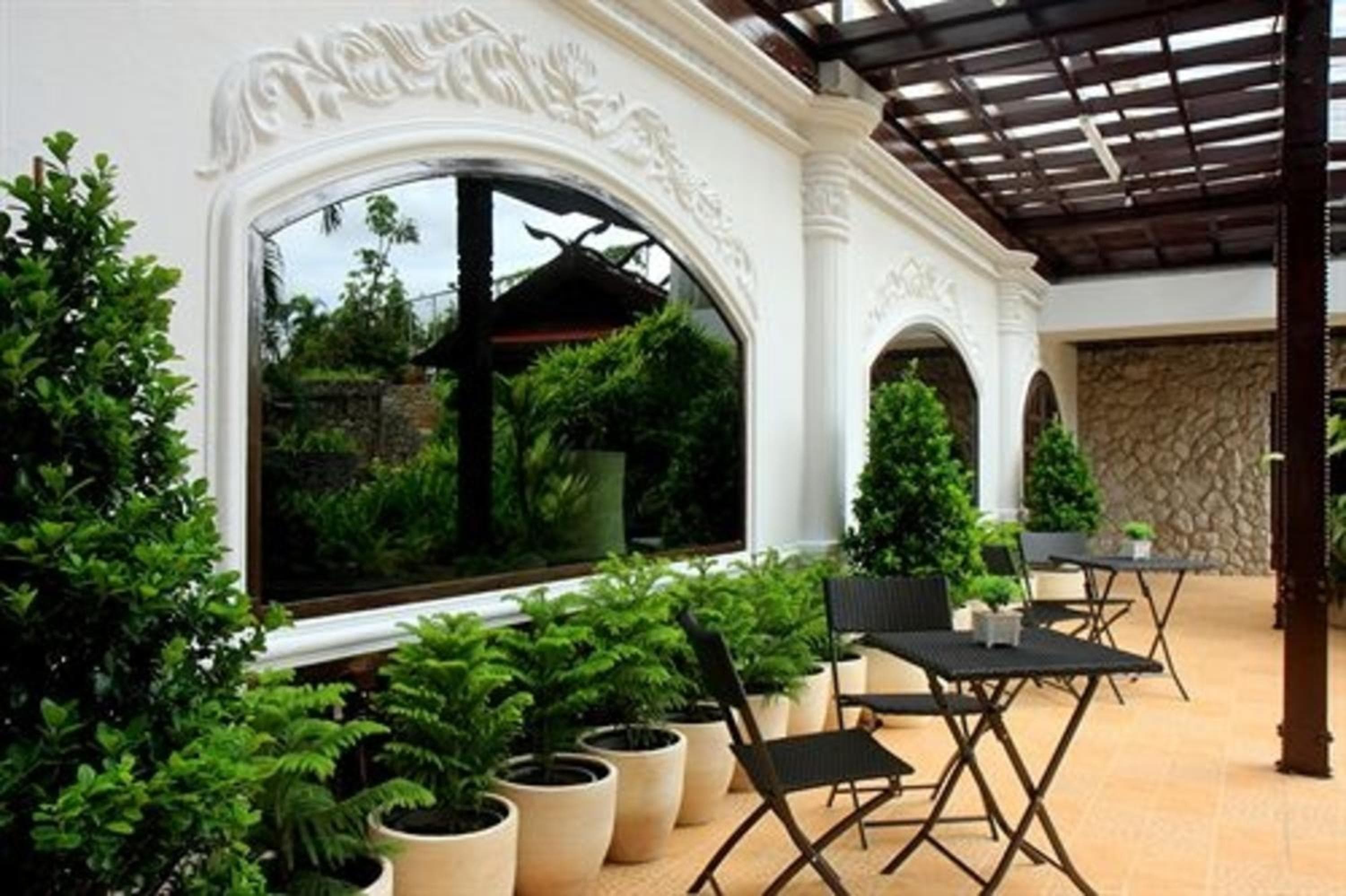 Pearl Hotel Phuket
