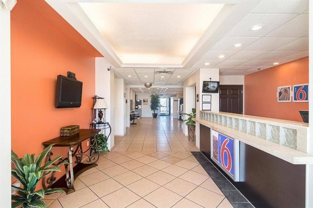 Motel 6-Norman, OK