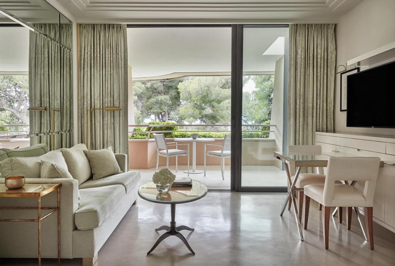 Grand-Hôtel du Cap-Ferrat, A Four Seasons Hotel