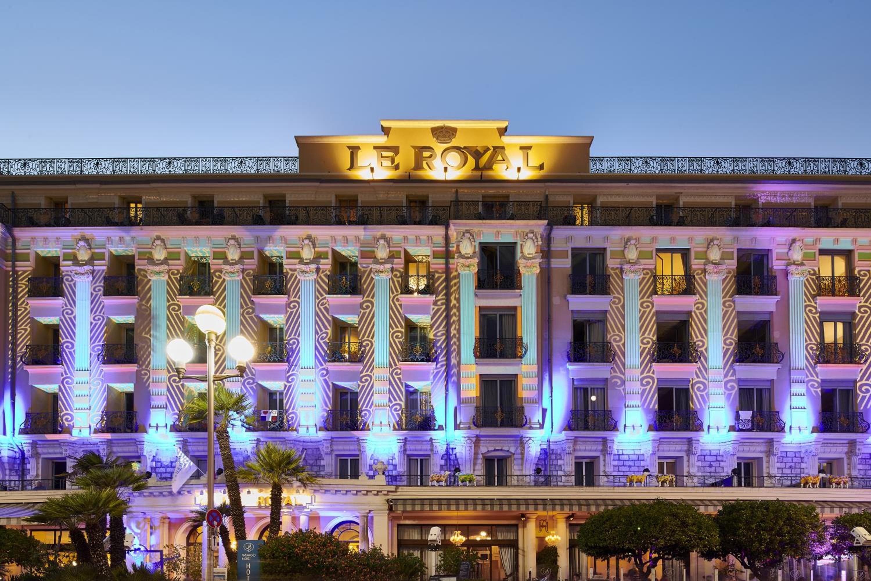 Hôtel Le Royal Promenade des Anglais
