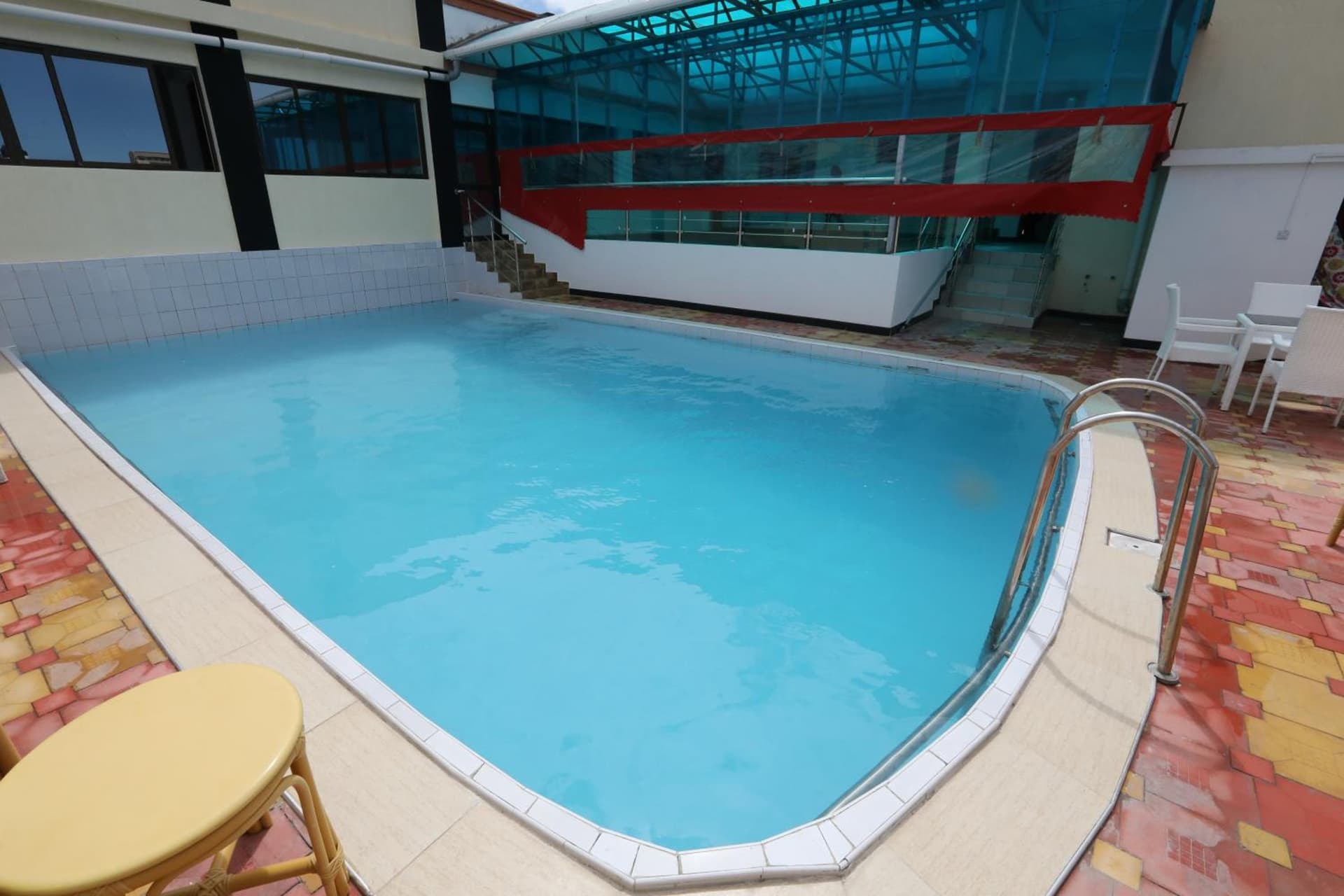 Sheratton Regency Hotel