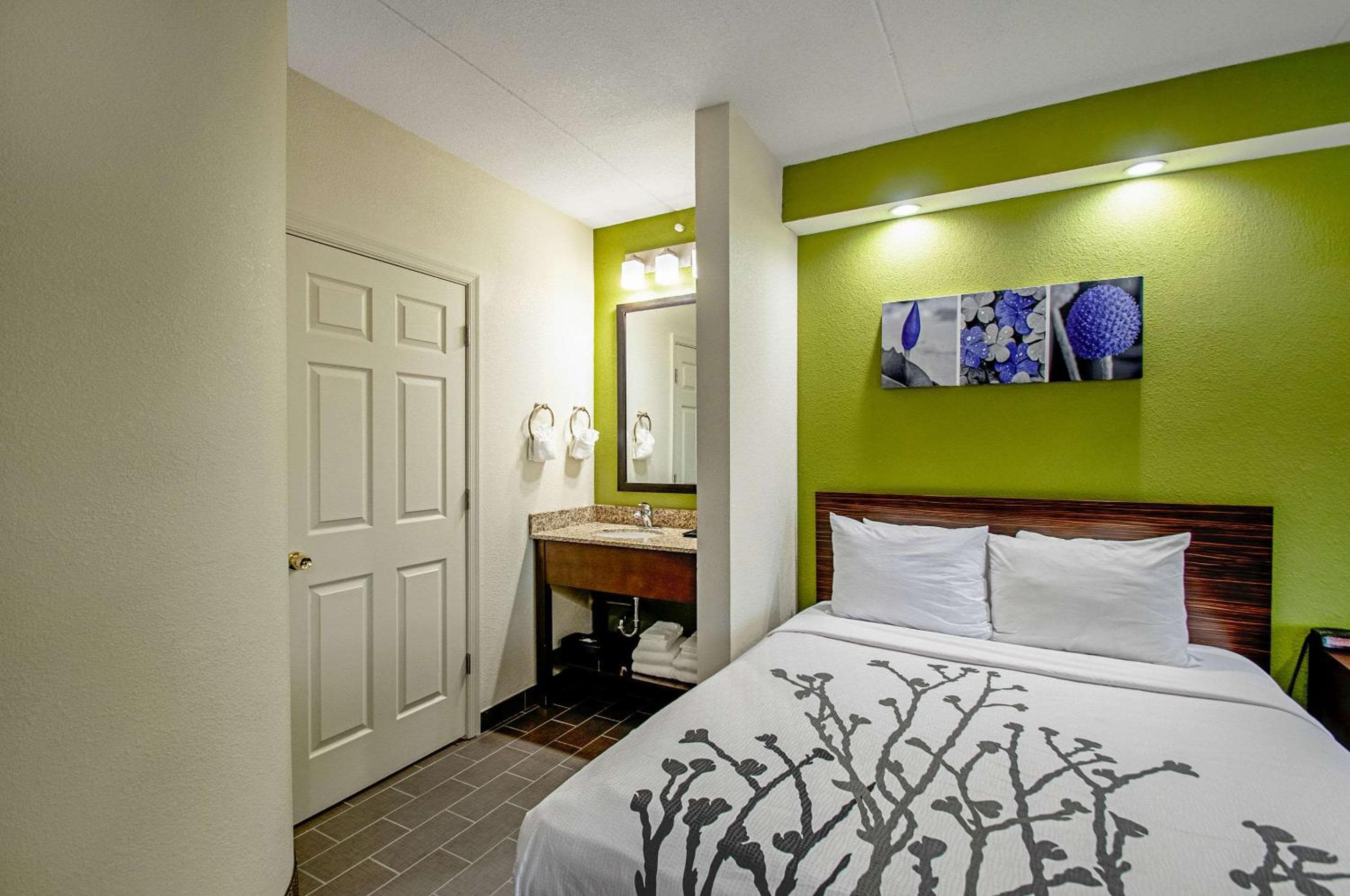 Garner Hotel Frederick Southeast by IHG