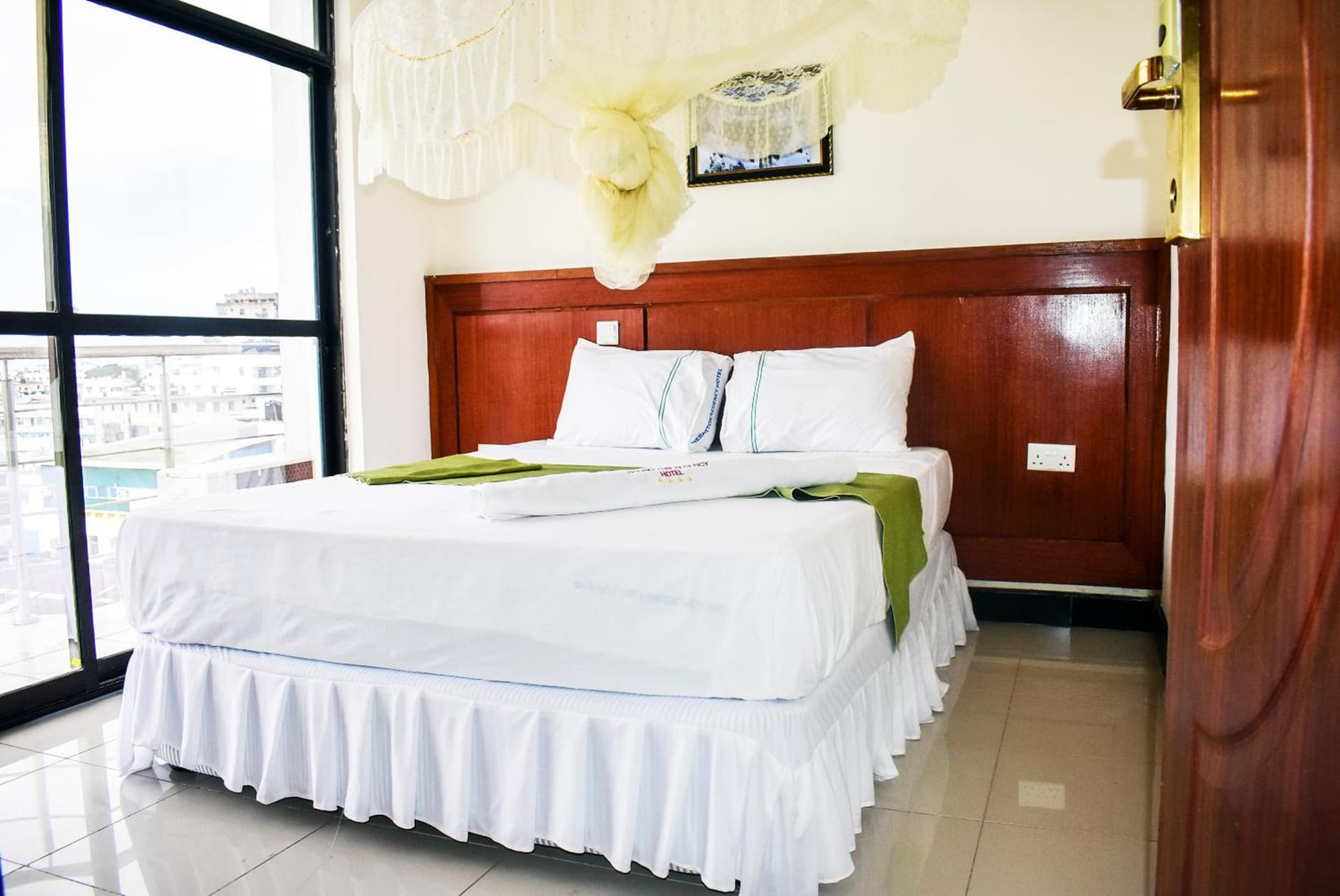 Sheratton Regency Hotel