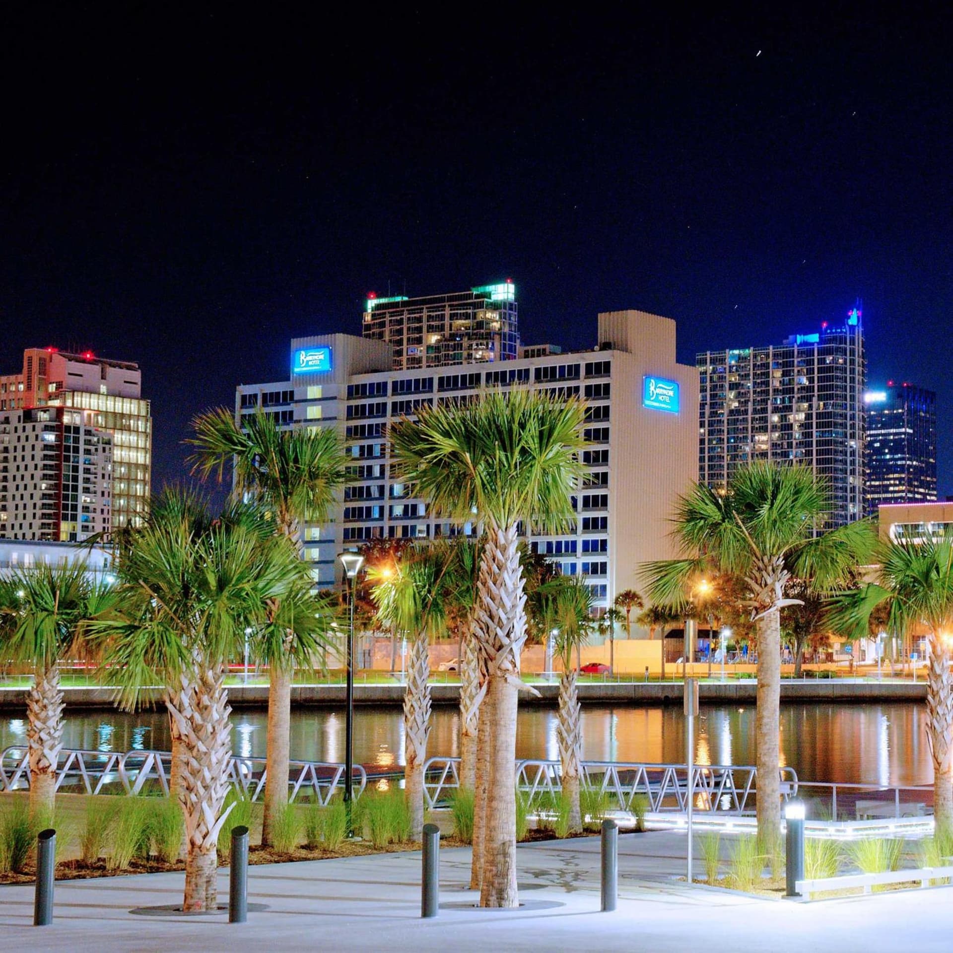 The Barrymore Hotel Tampa Riverwalk
