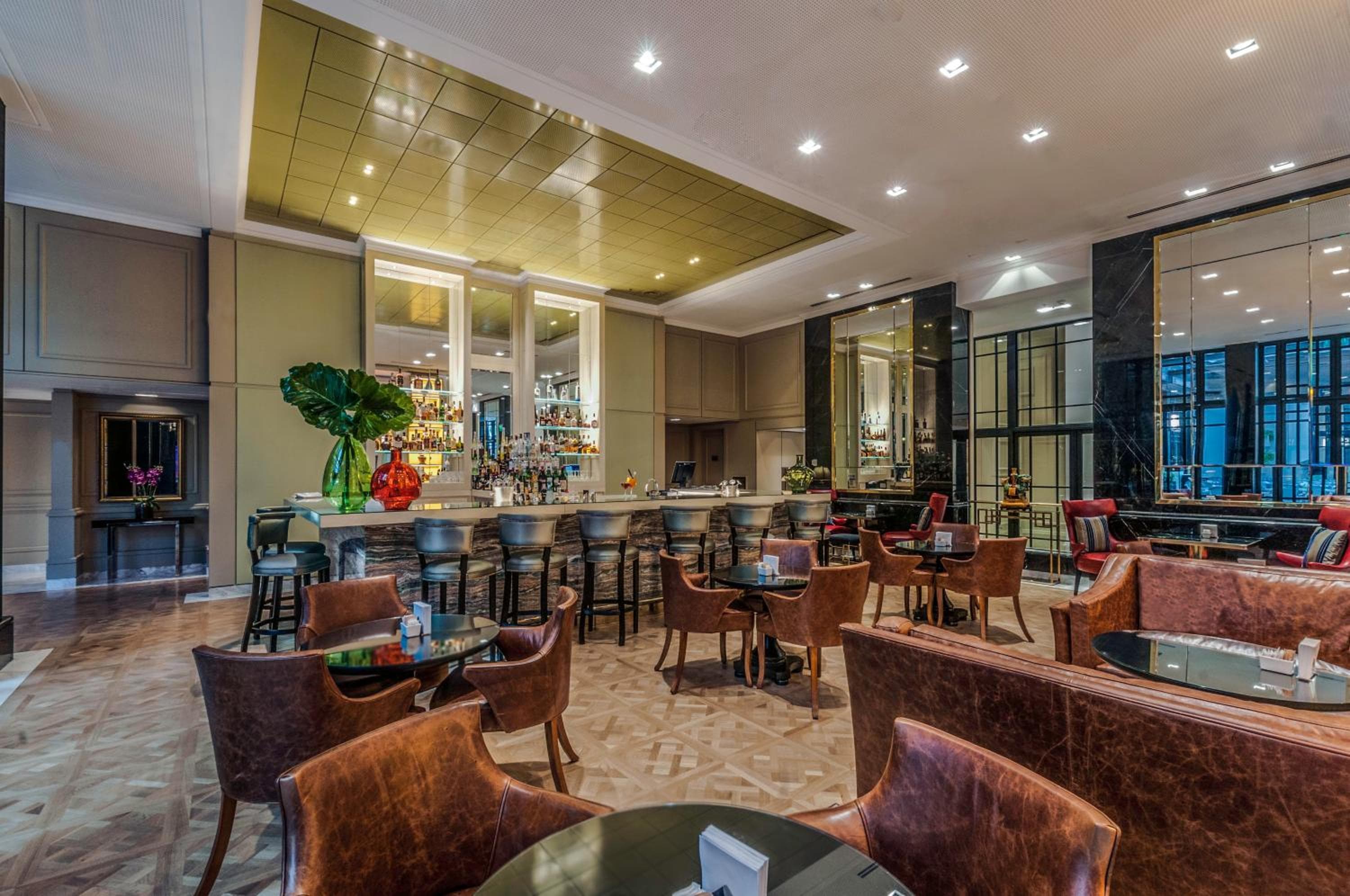 Alvear Icon Hotel