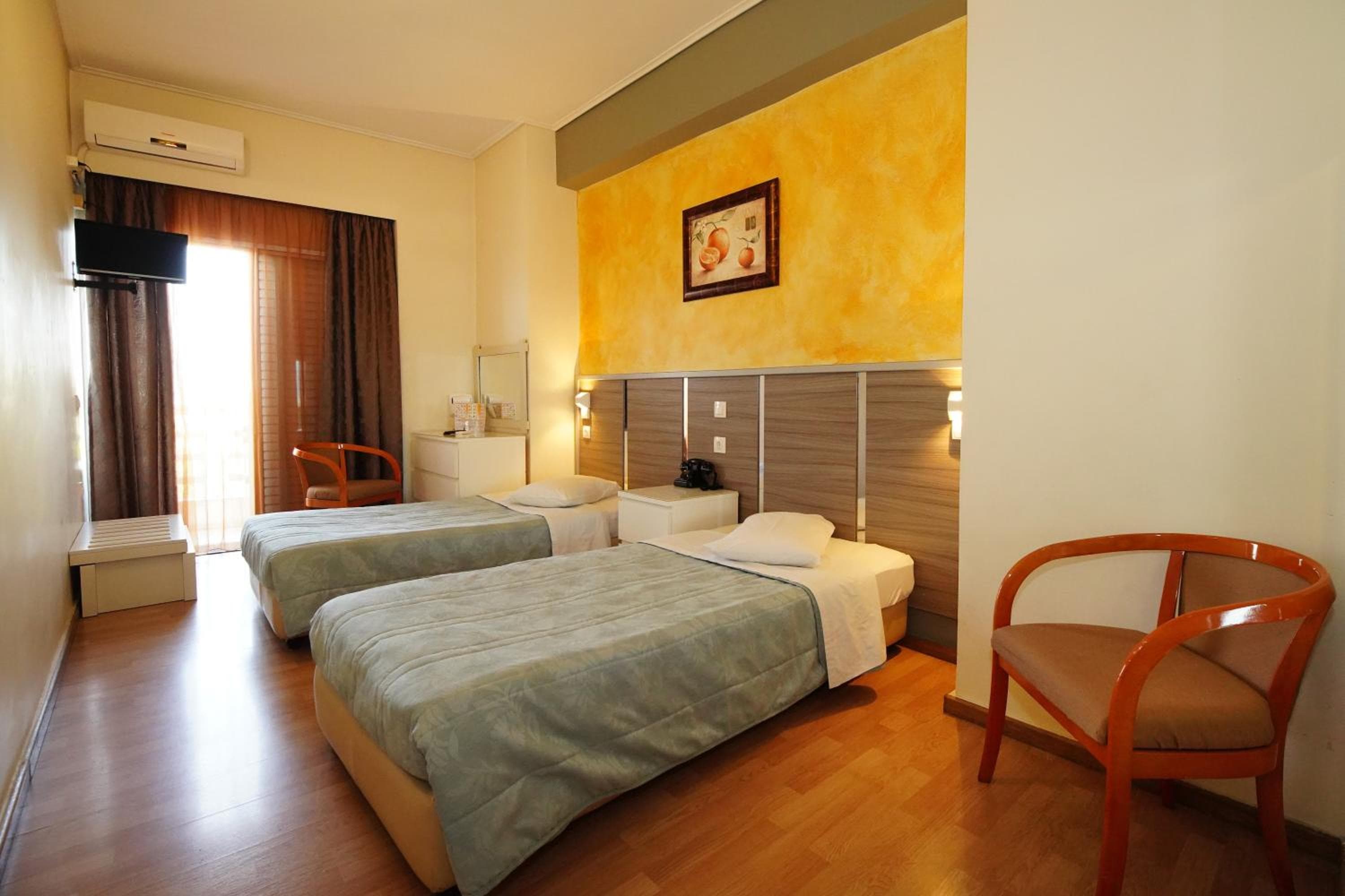 Socrates Hotel