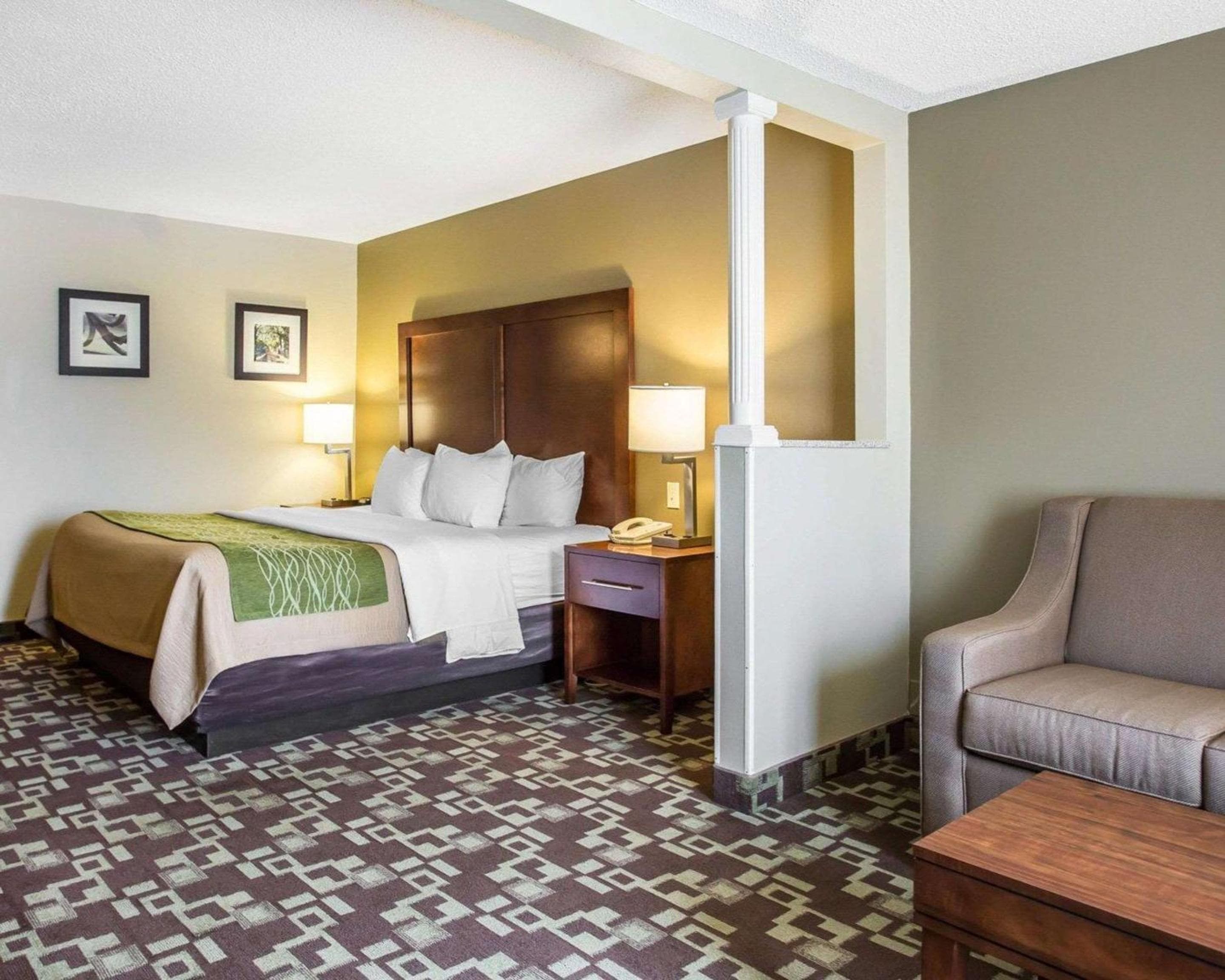 Comfort Inn & Suites Walterboro I-95