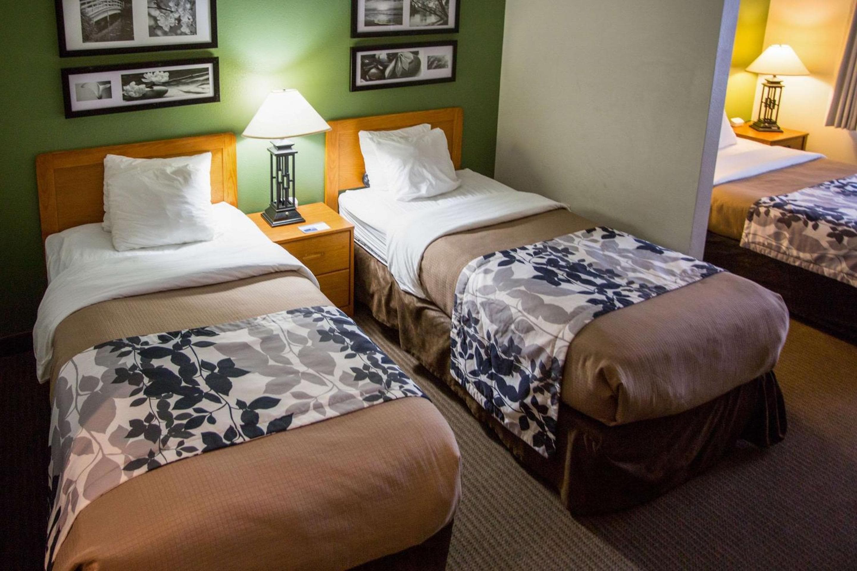 Sleep Inn & Suites Conference Center Eau Claire North