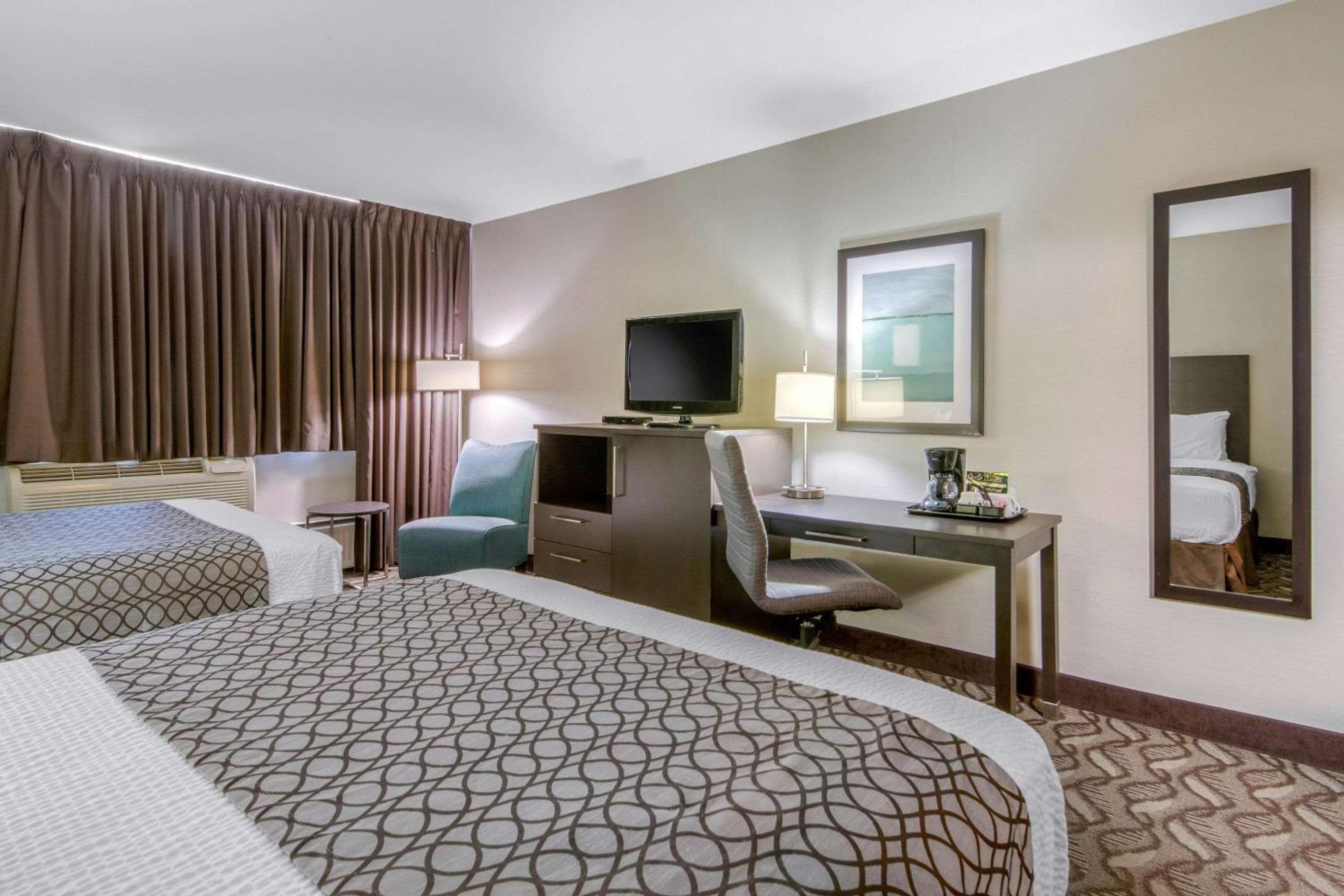 Clarion Hotel