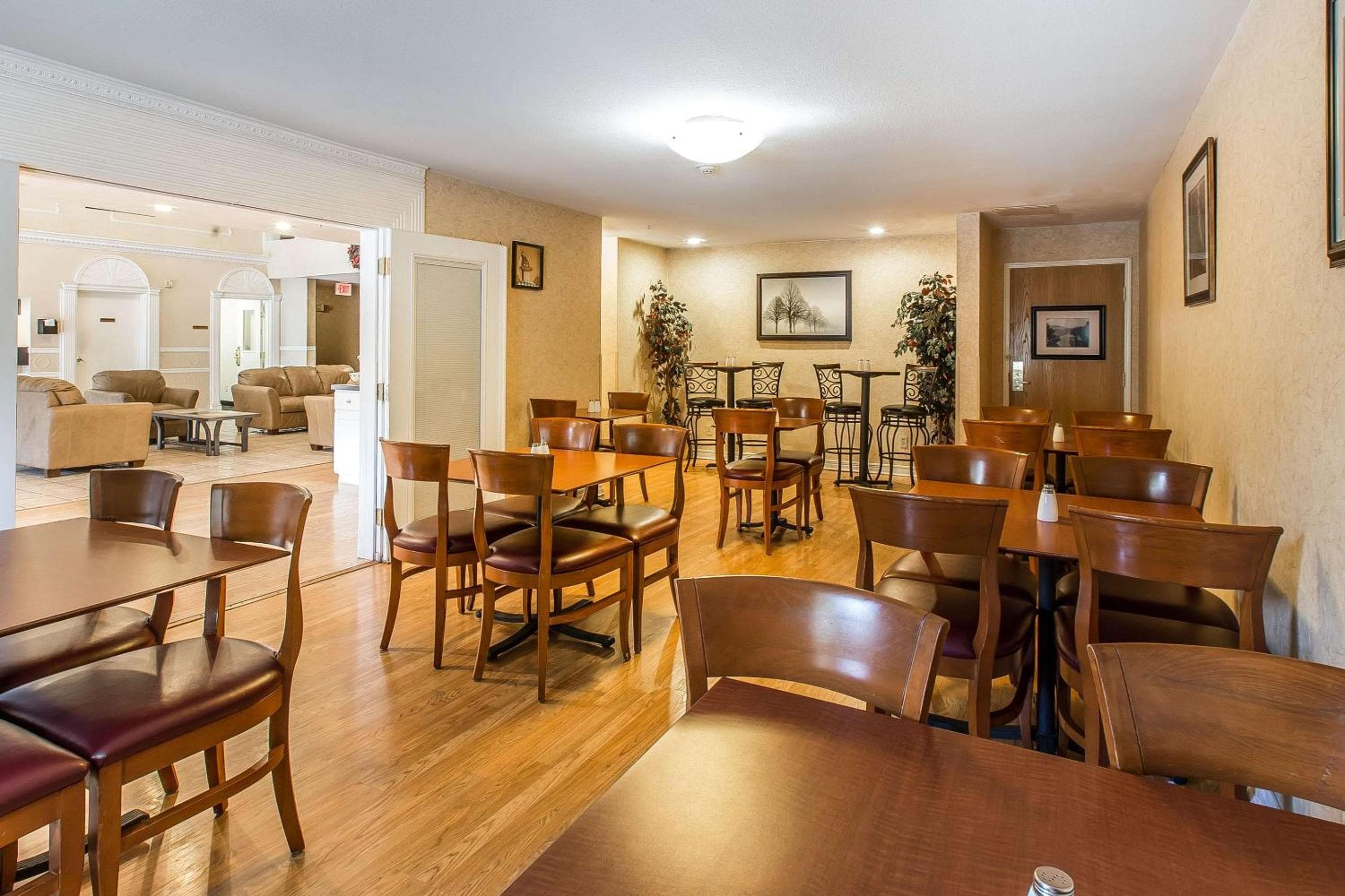Quality Inn & Suites On The River