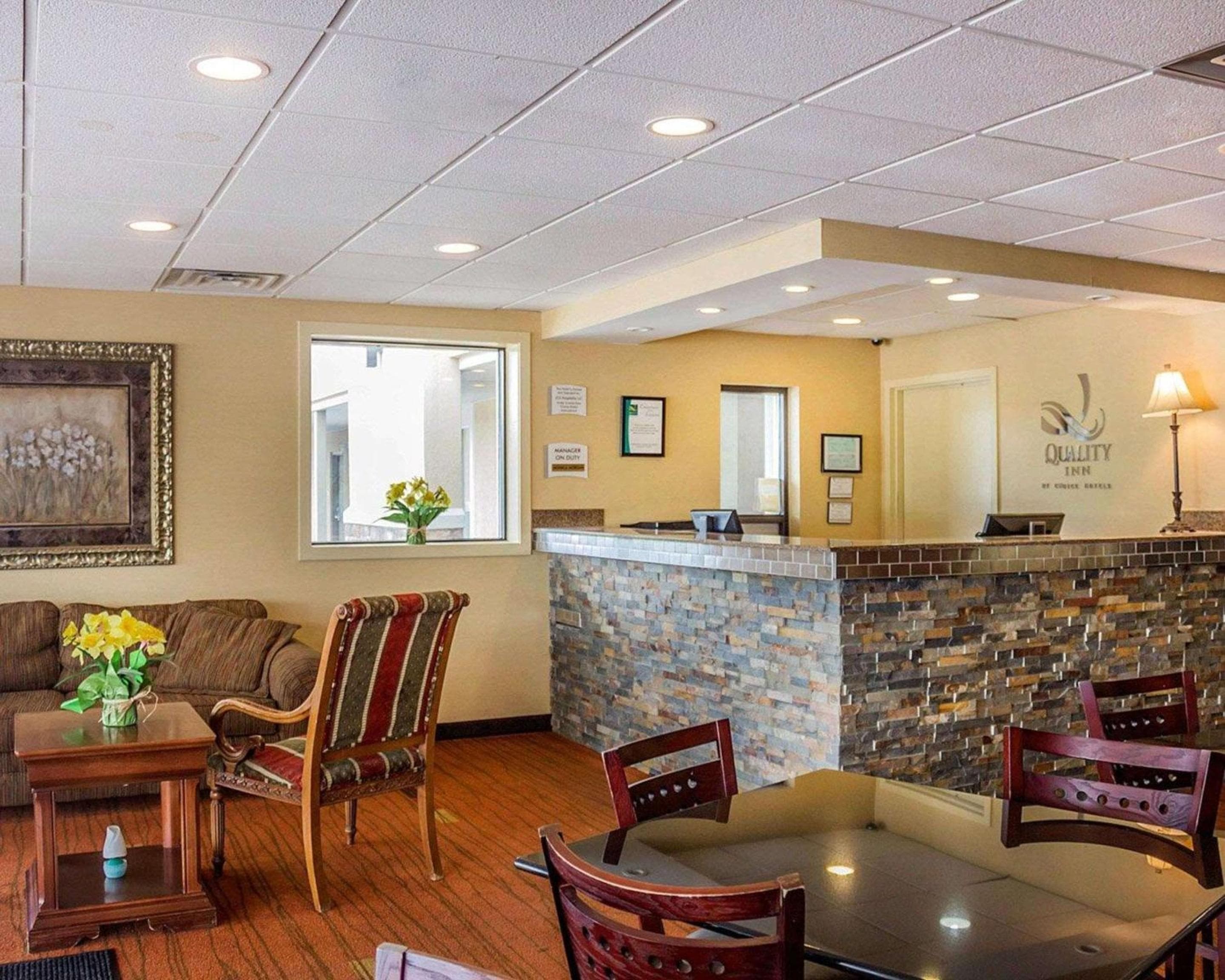 Quality Inn Waterbury East