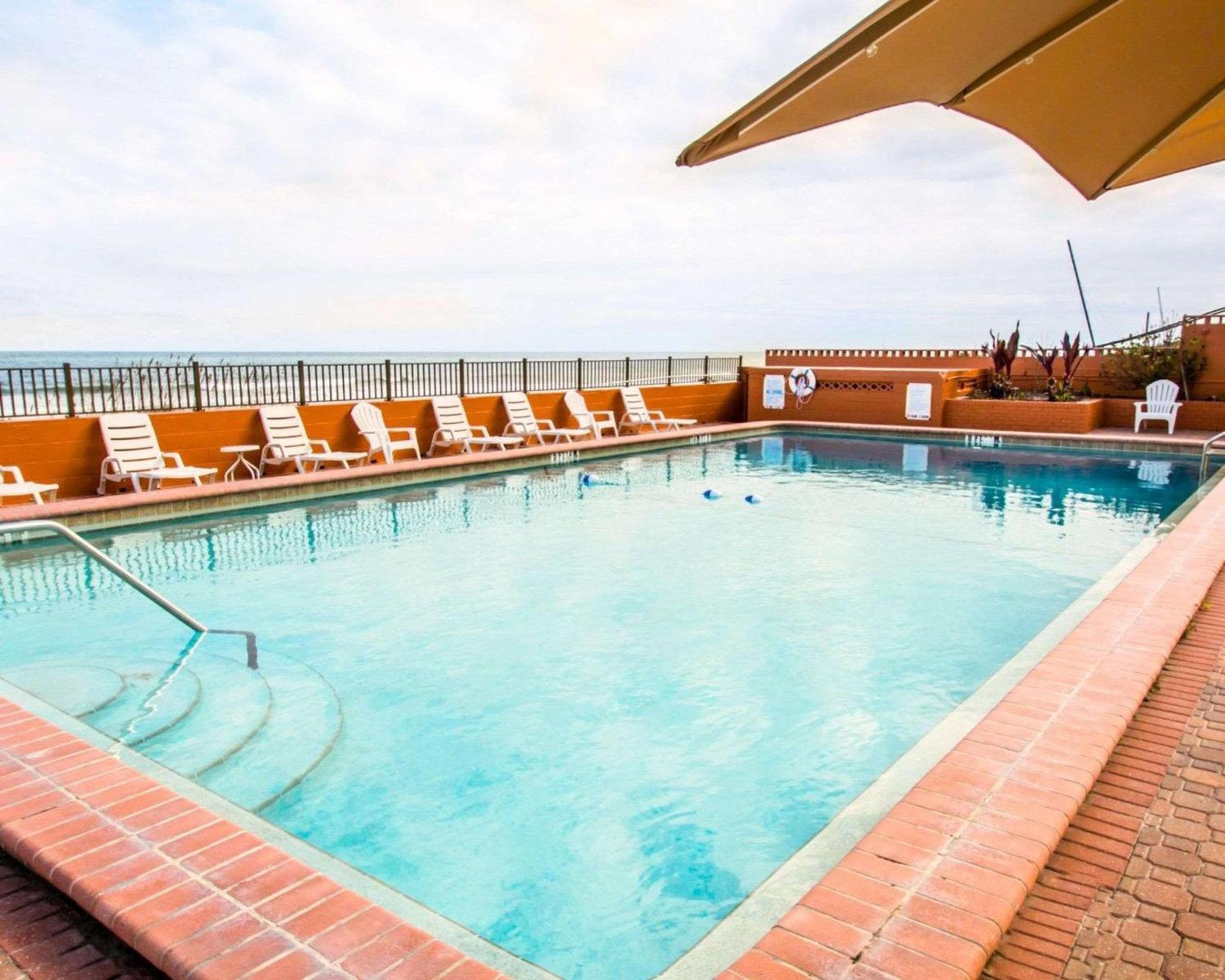 Comfort Inn & Suites Ormond Beach Oceanfront