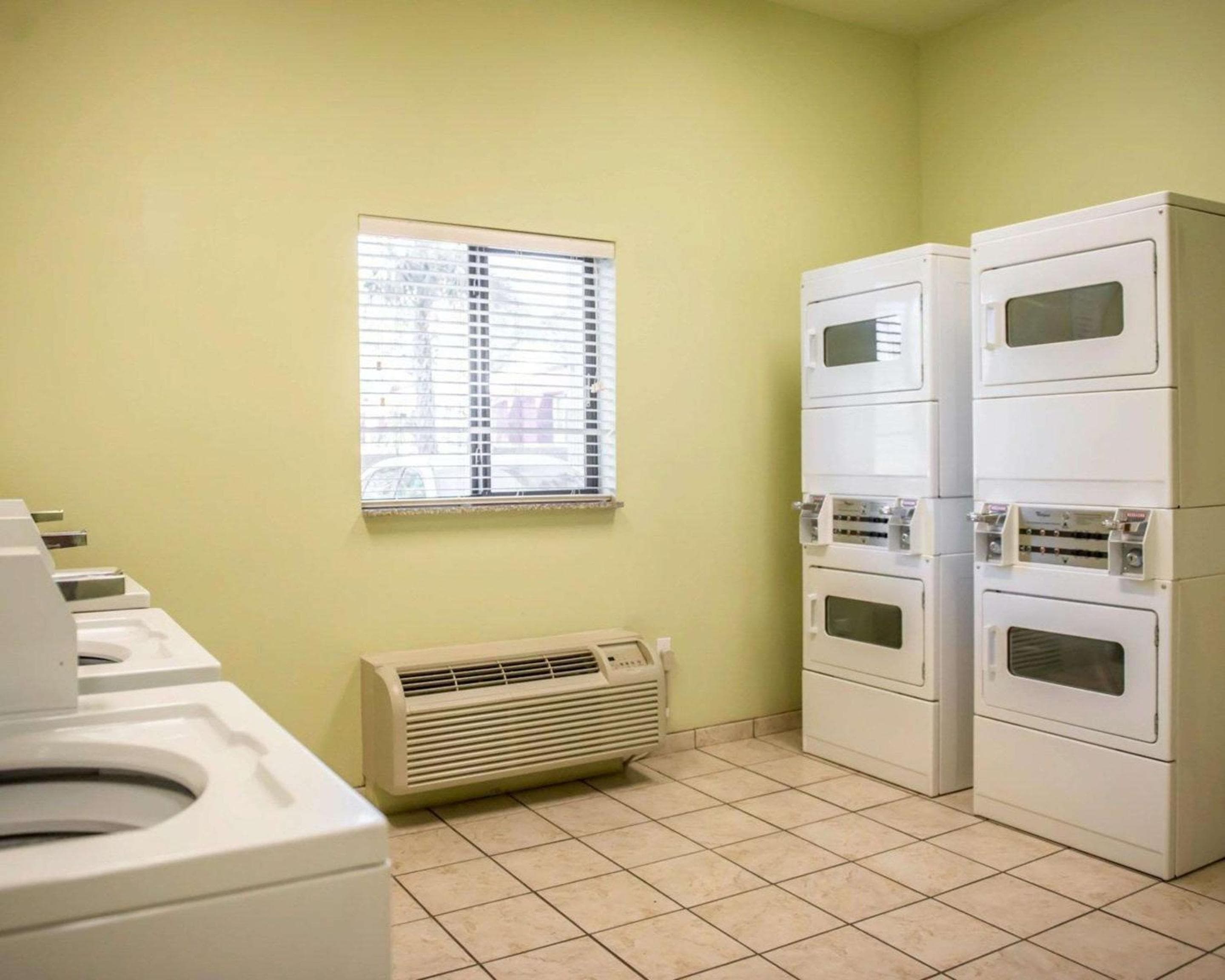 Suburban Studios near Panama City Beach