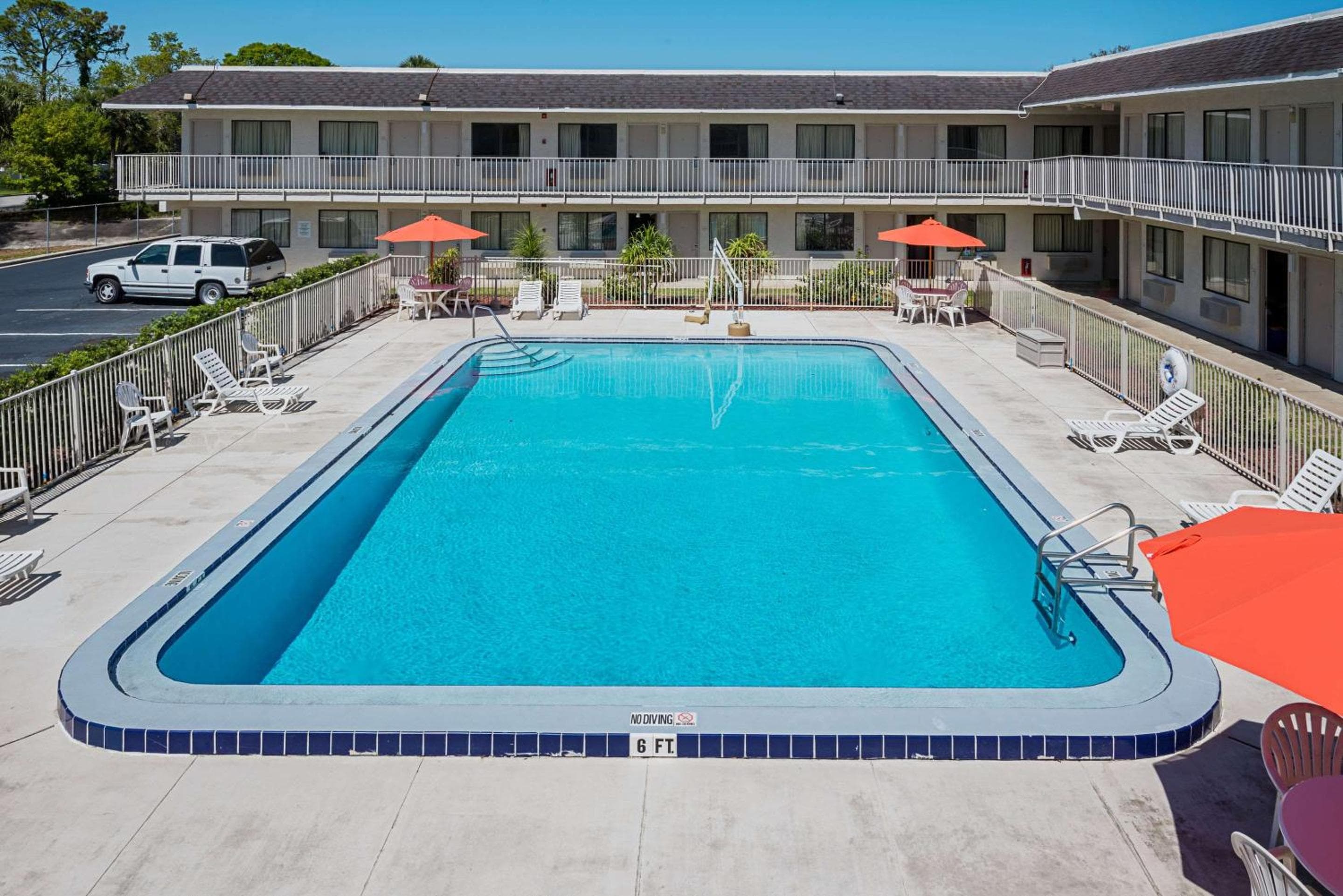 Rodeway Inn Kissimmee - Orlando Maingate West - Free Theme Park Shuttle