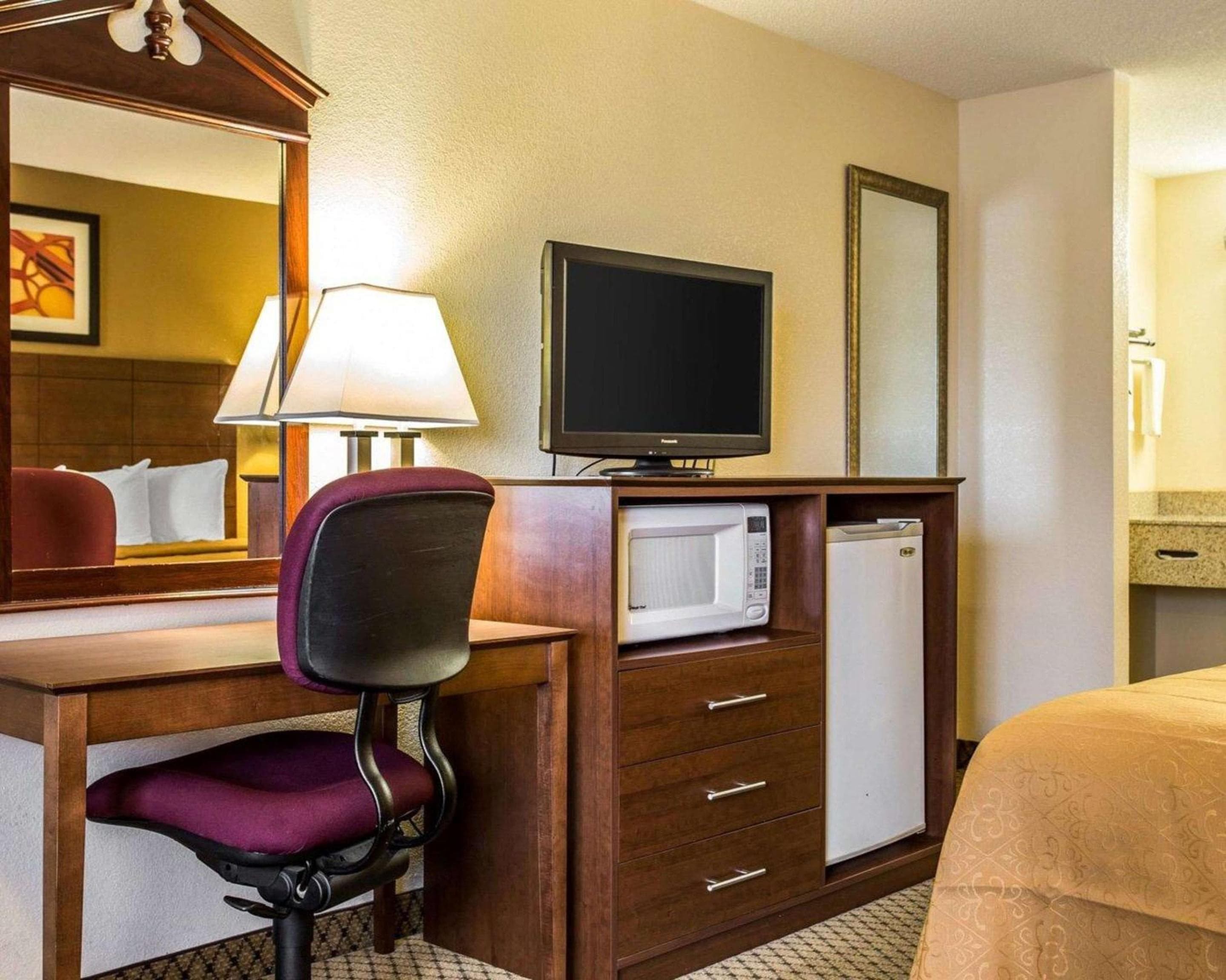Quality Inn & Suites Morrow Atlanta South