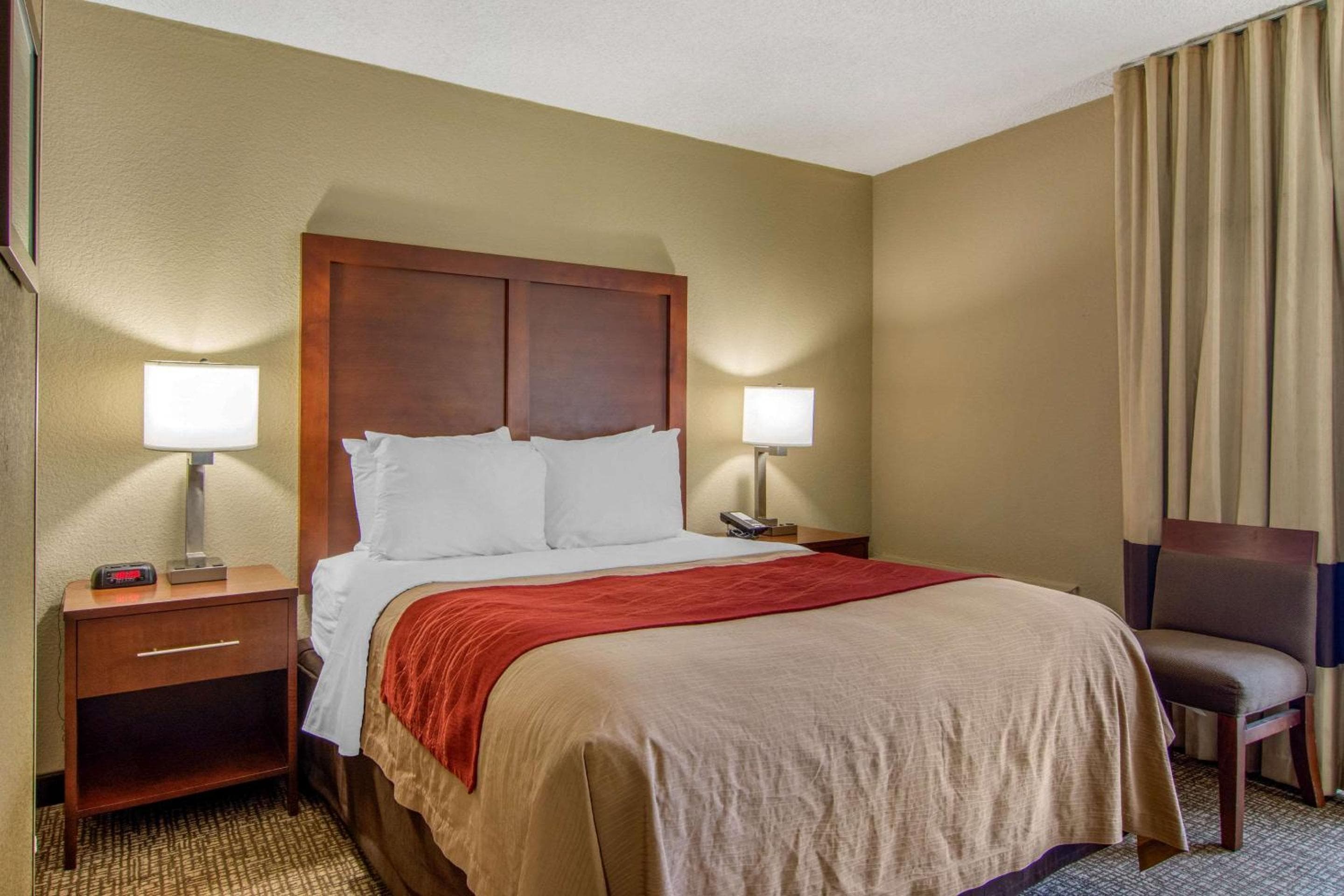 Best Western Plus Atlanta Sandy Springs Perimeter Hotel