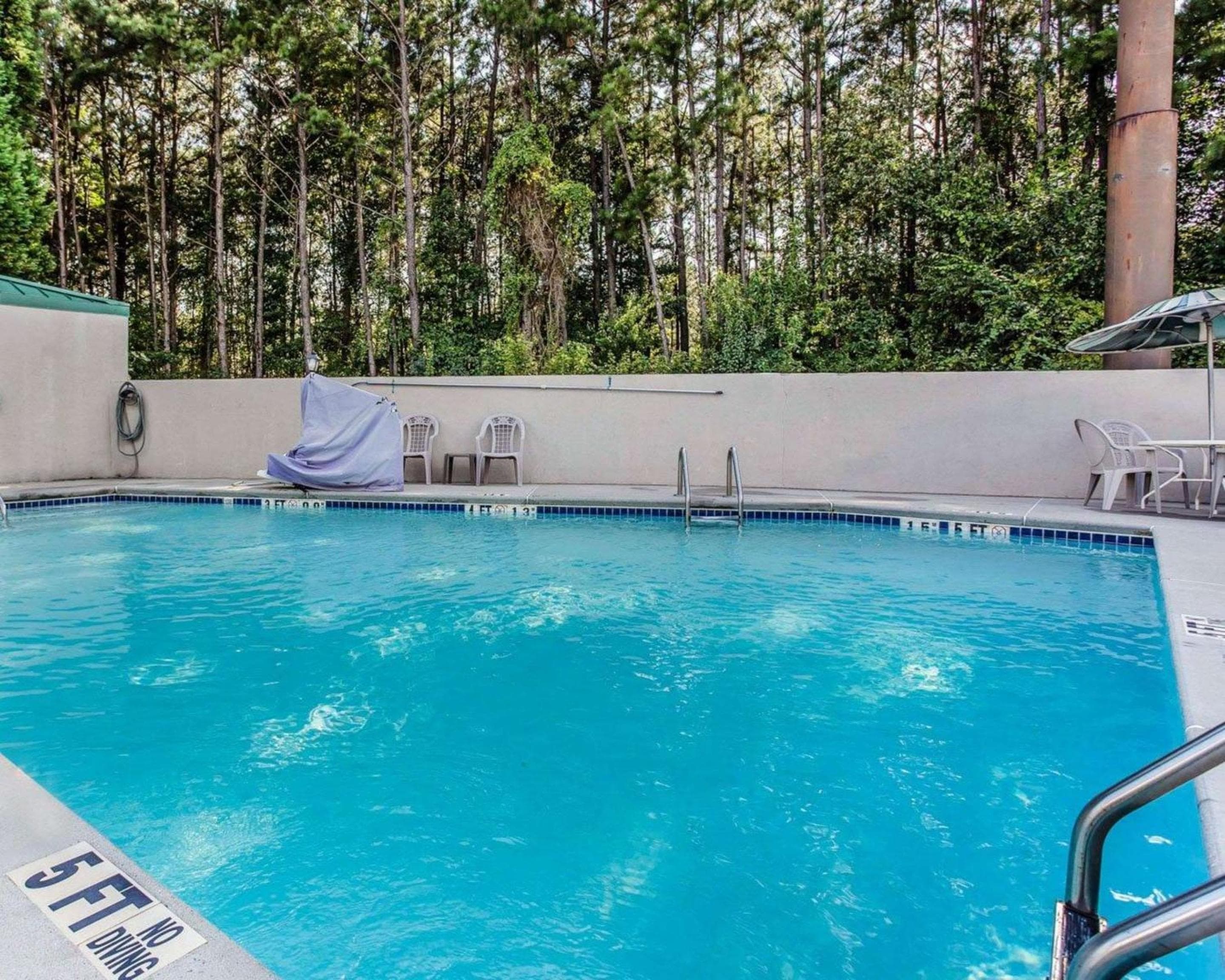 Quality Inn & Suites Stockbridge Atlanta South I-75