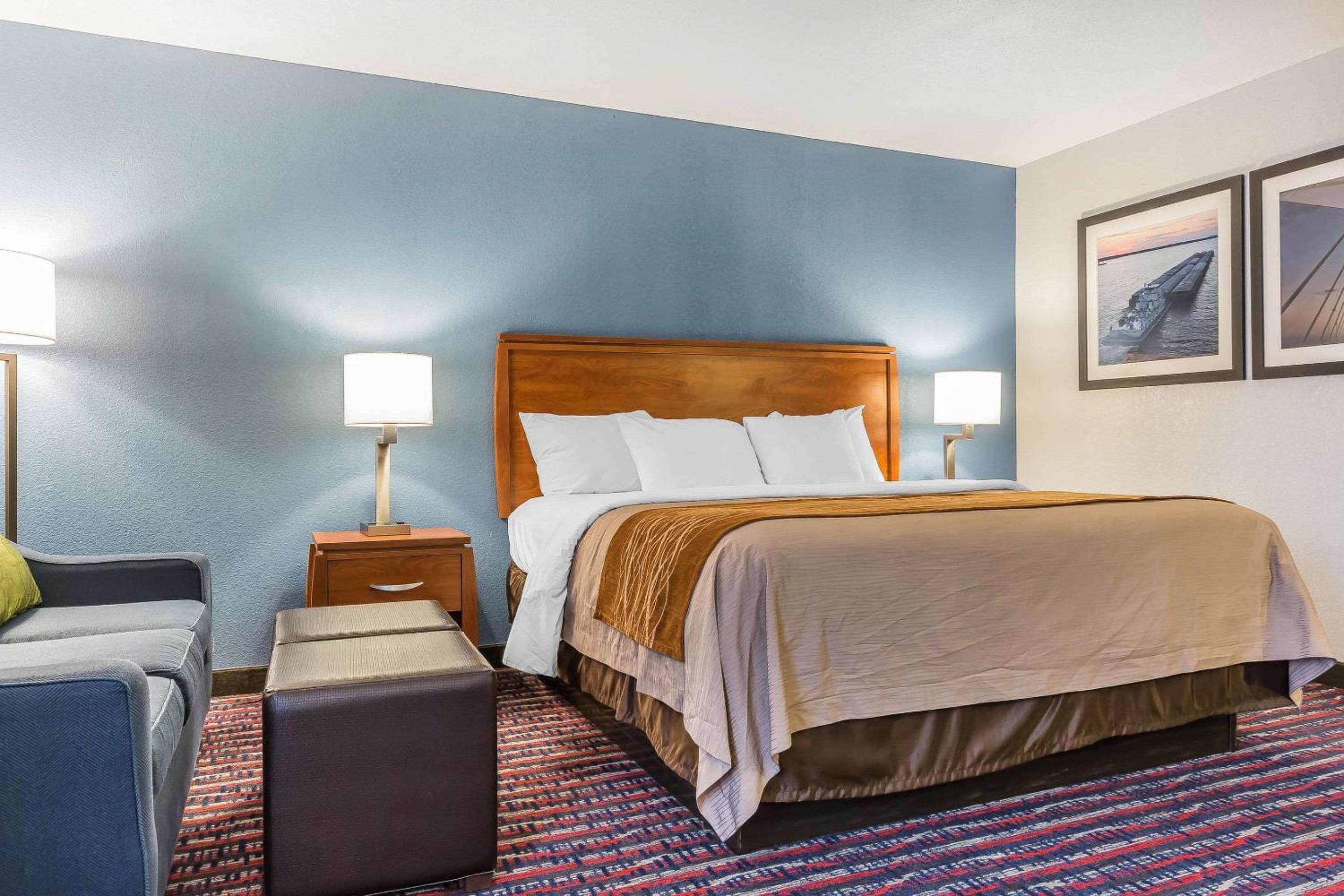 Comfort Inn Alton near I-255