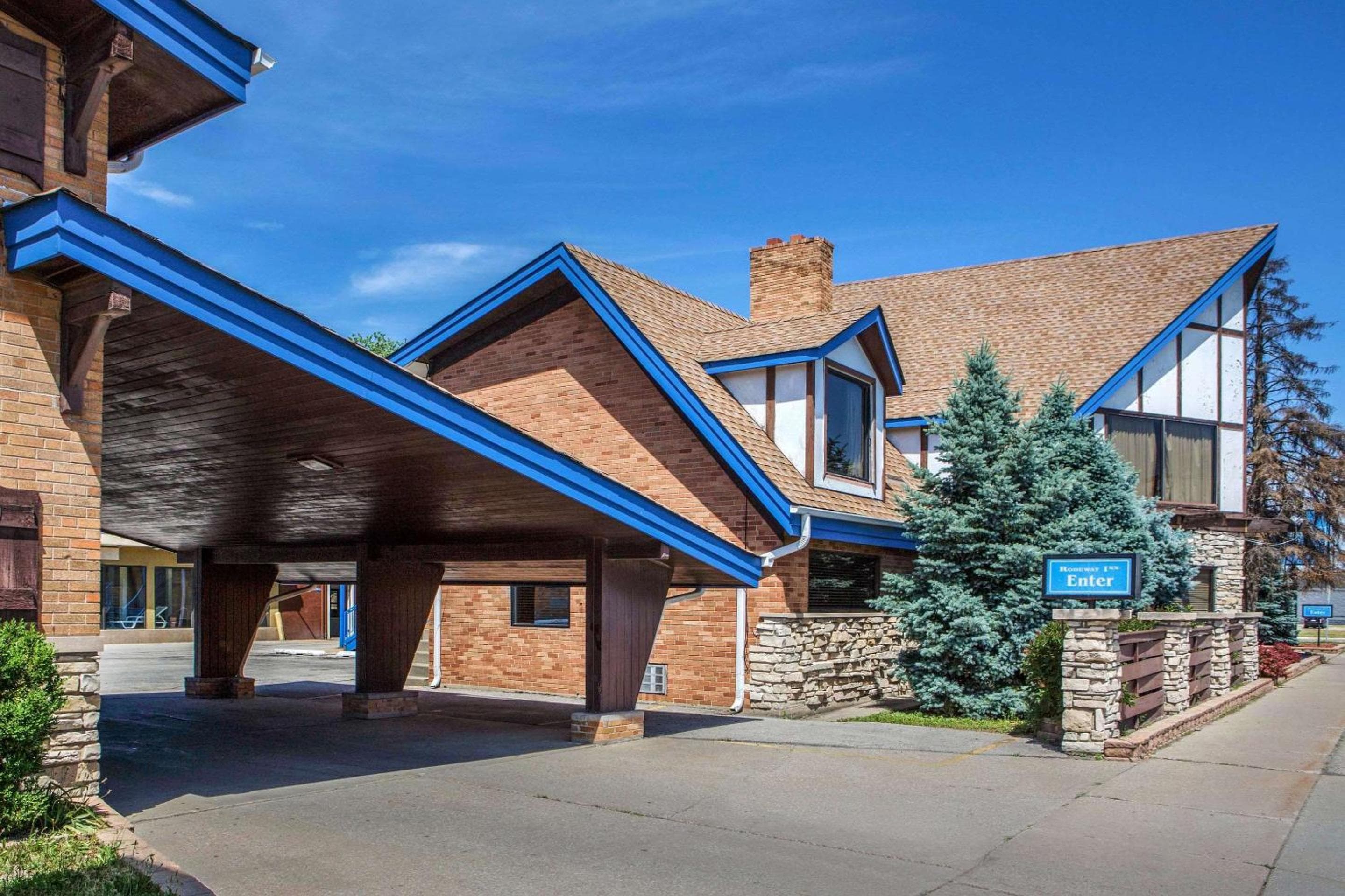 Rodeway Inn Lyons - La Grange