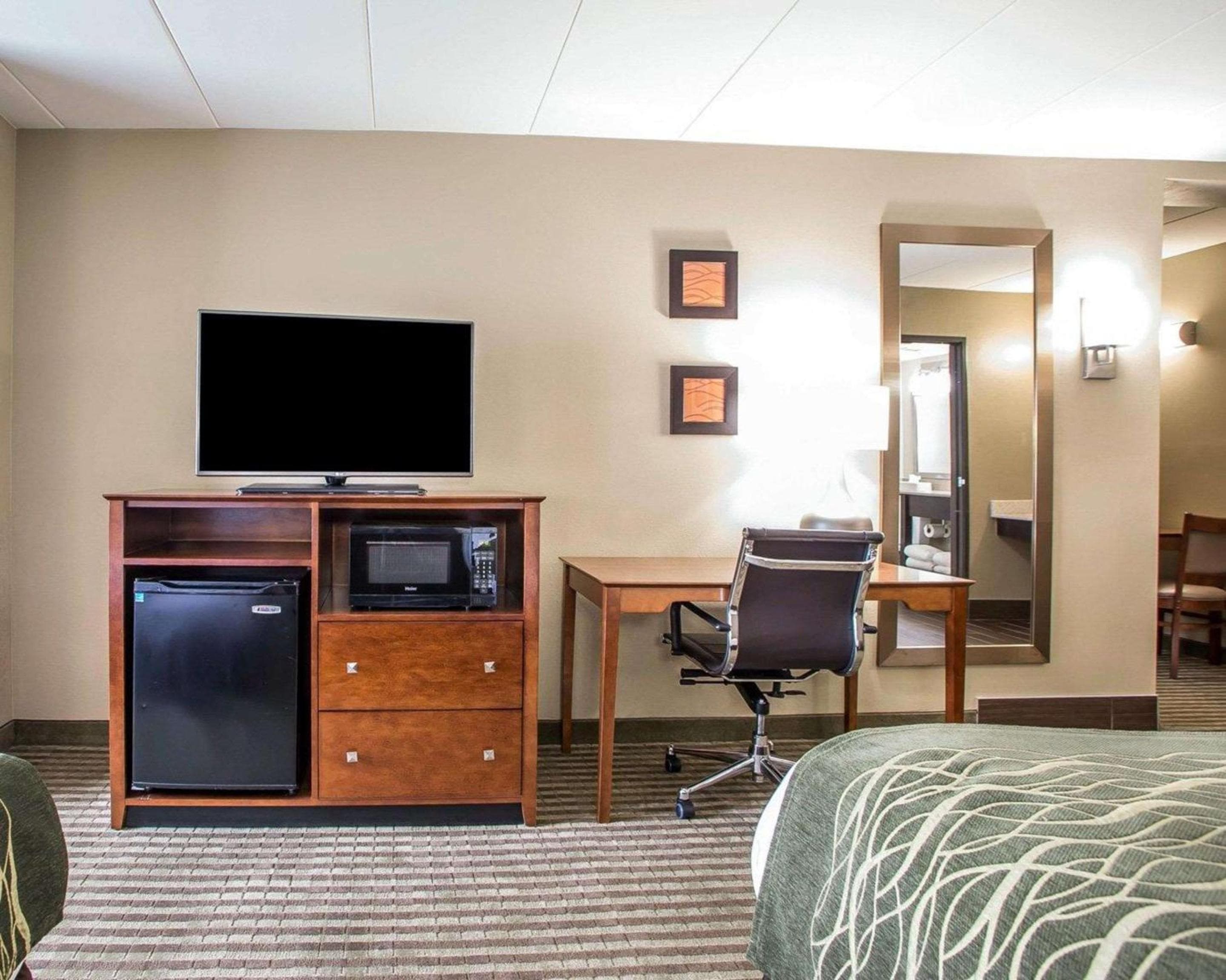 Comfort Inn Hammond I-94