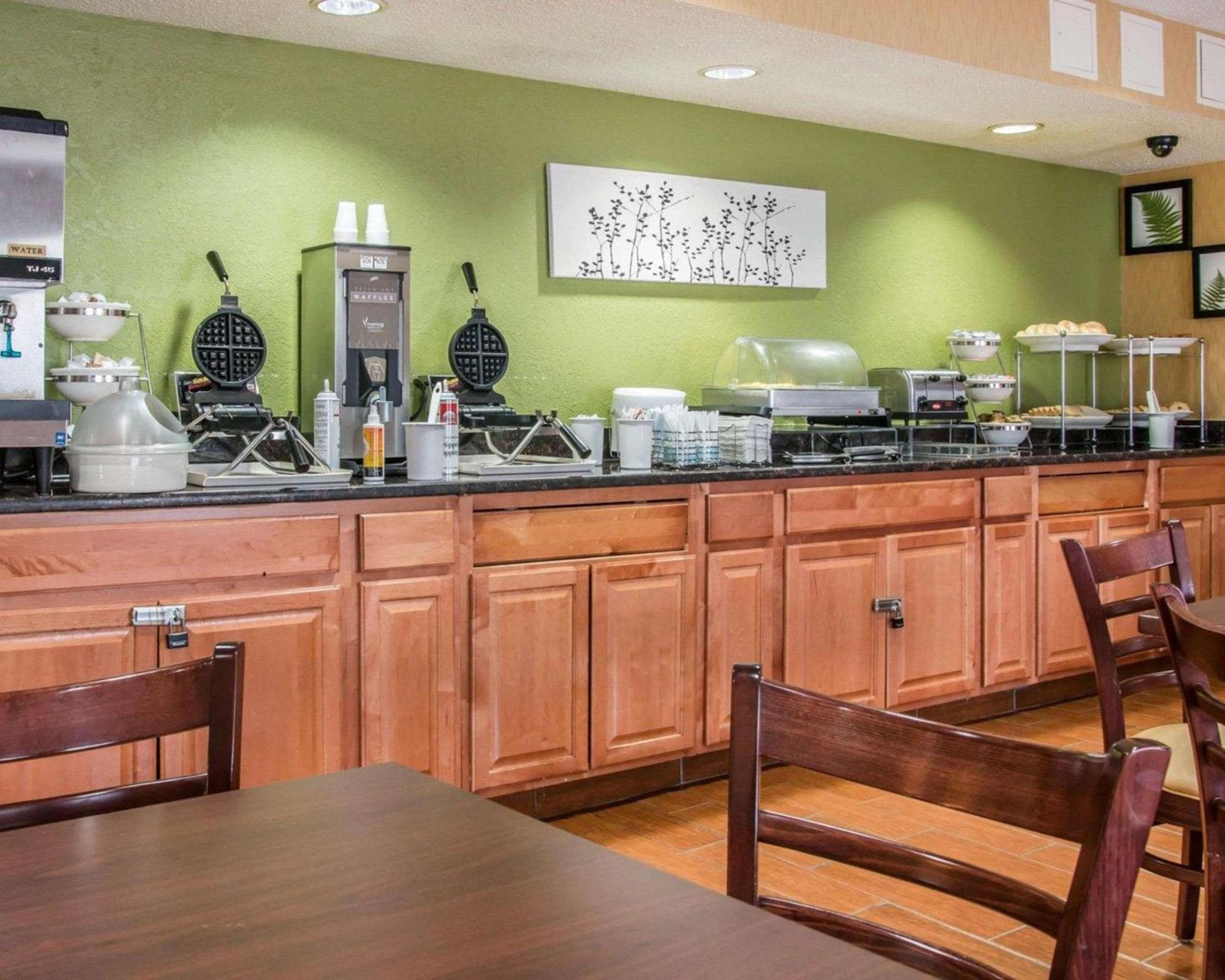 Spark By Hilton Grand Rapids