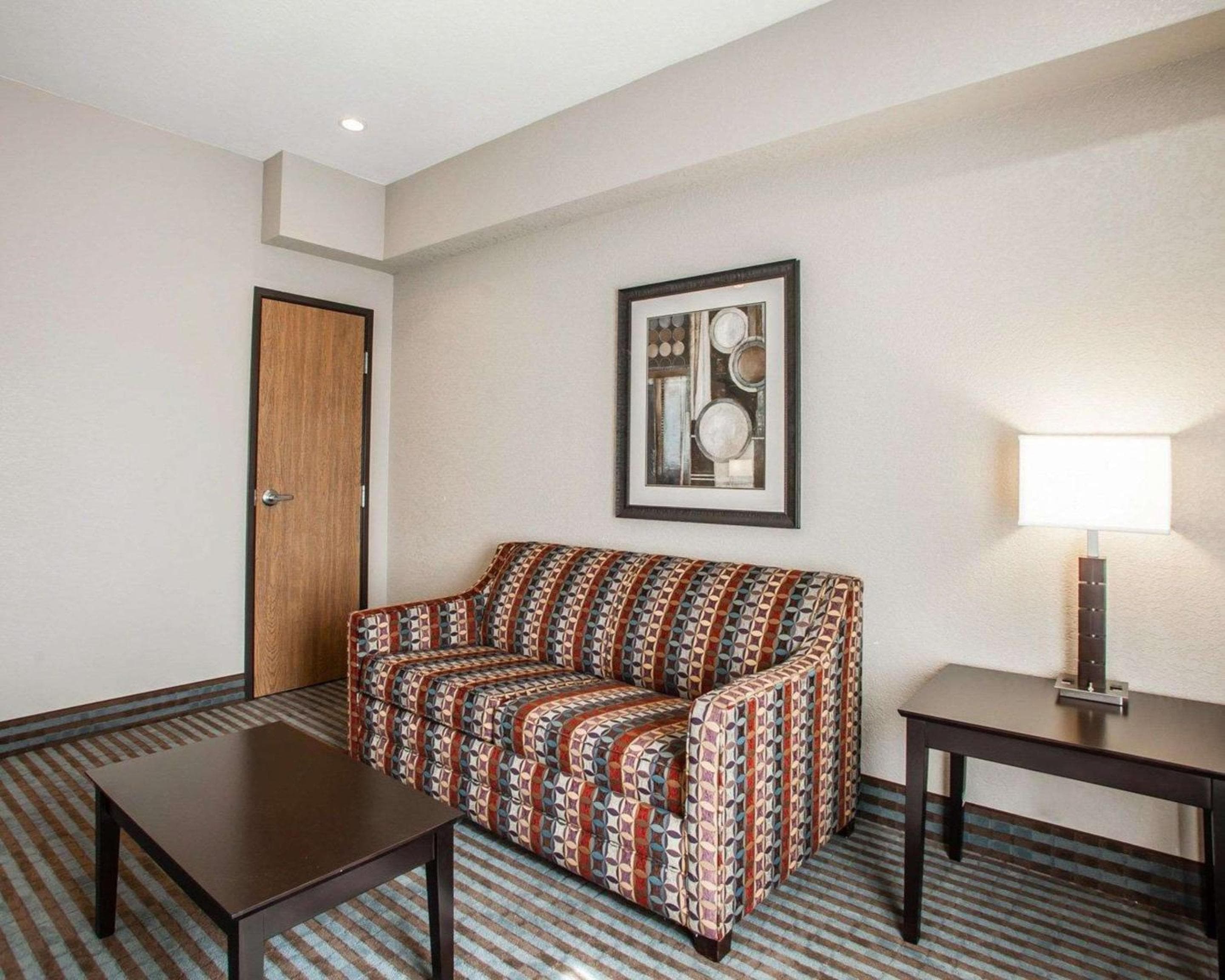 Comfort Inn Lees Summit - Hwy 50 & Hwy 291