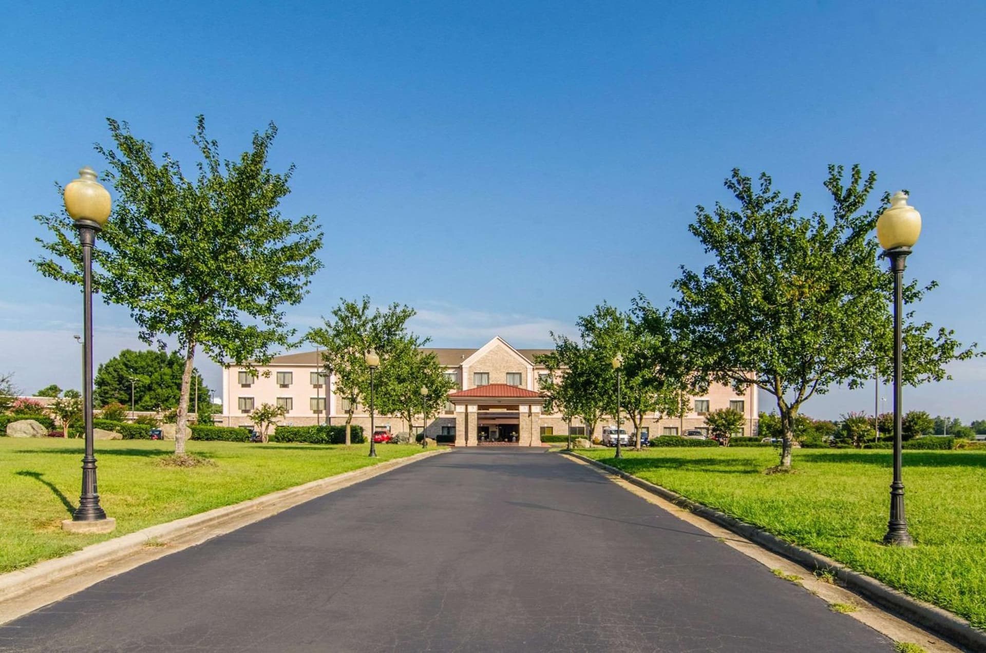 Quality Suites Graham - Burlington South