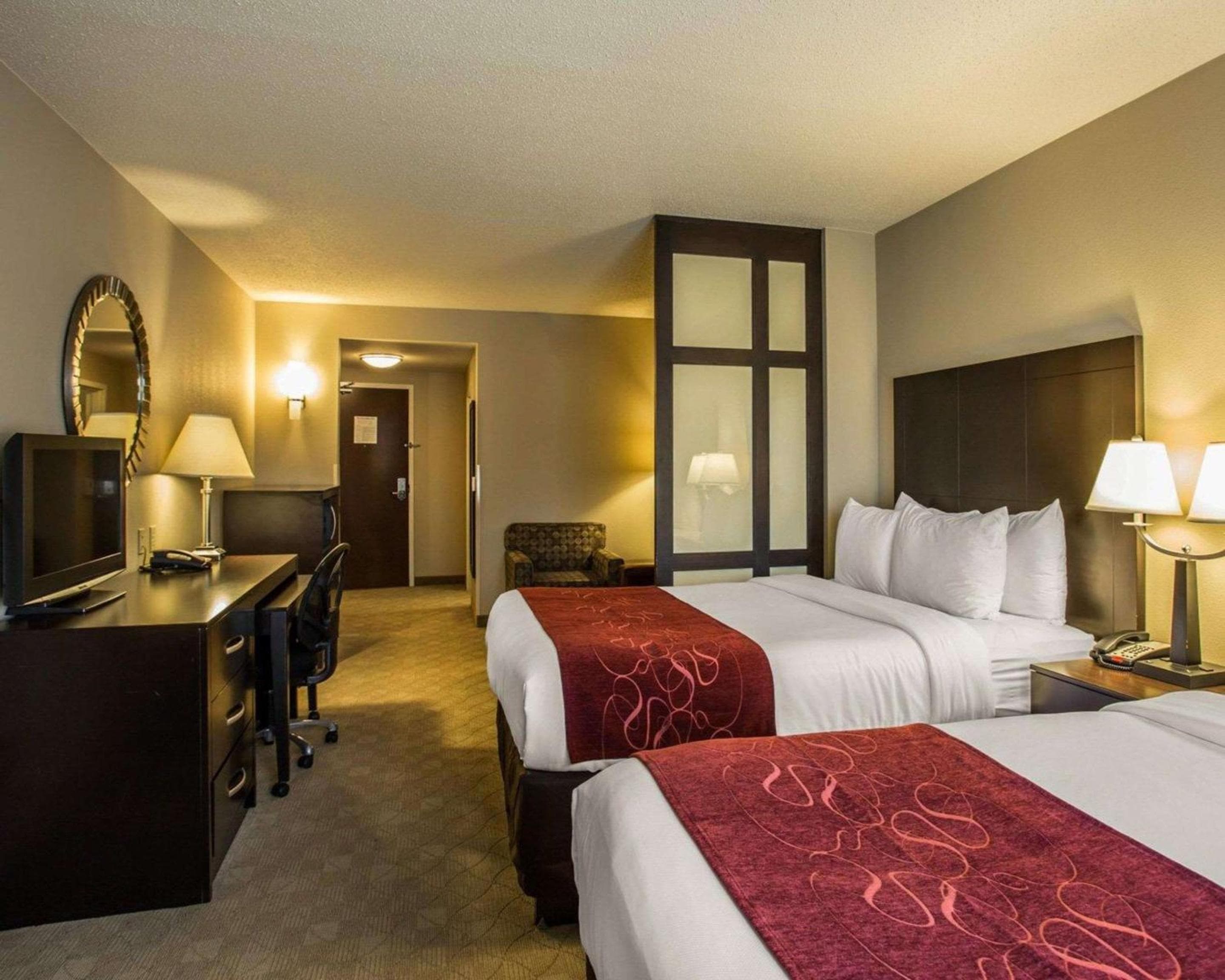 Comfort Suites Huntersville near Lake Norman