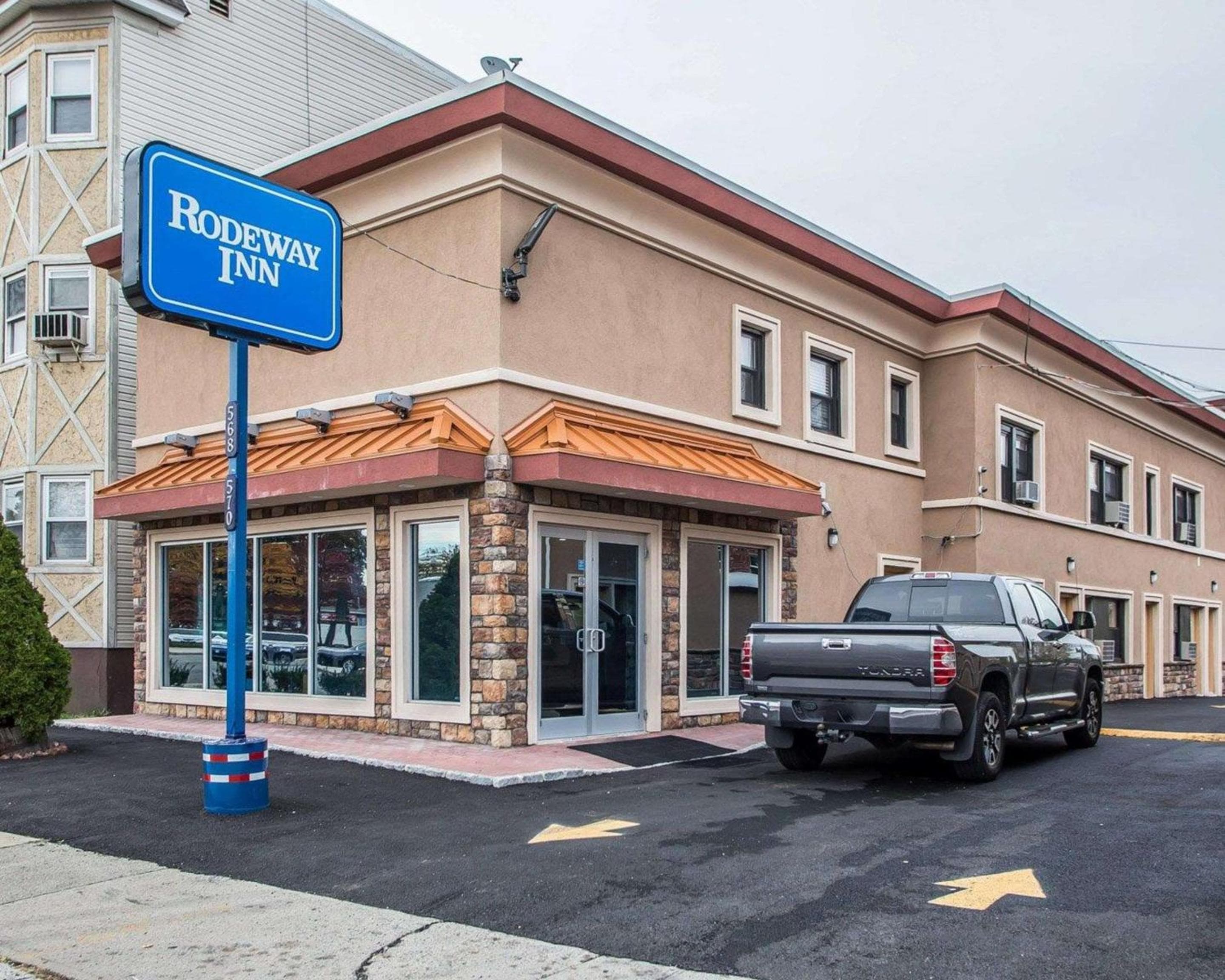Rodeway Inn Belleville