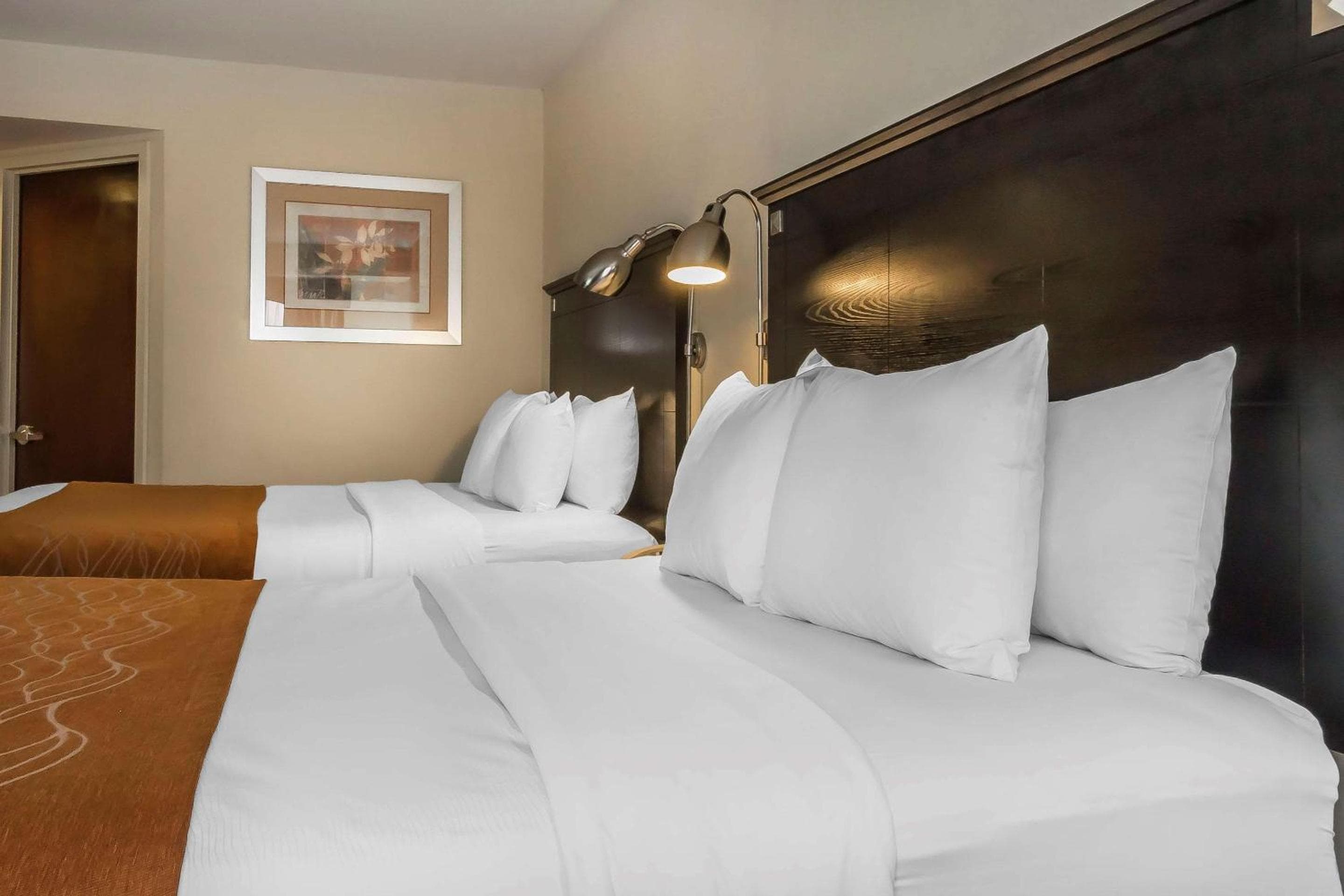 Comfort Inn & Suites LaGuardia Airport