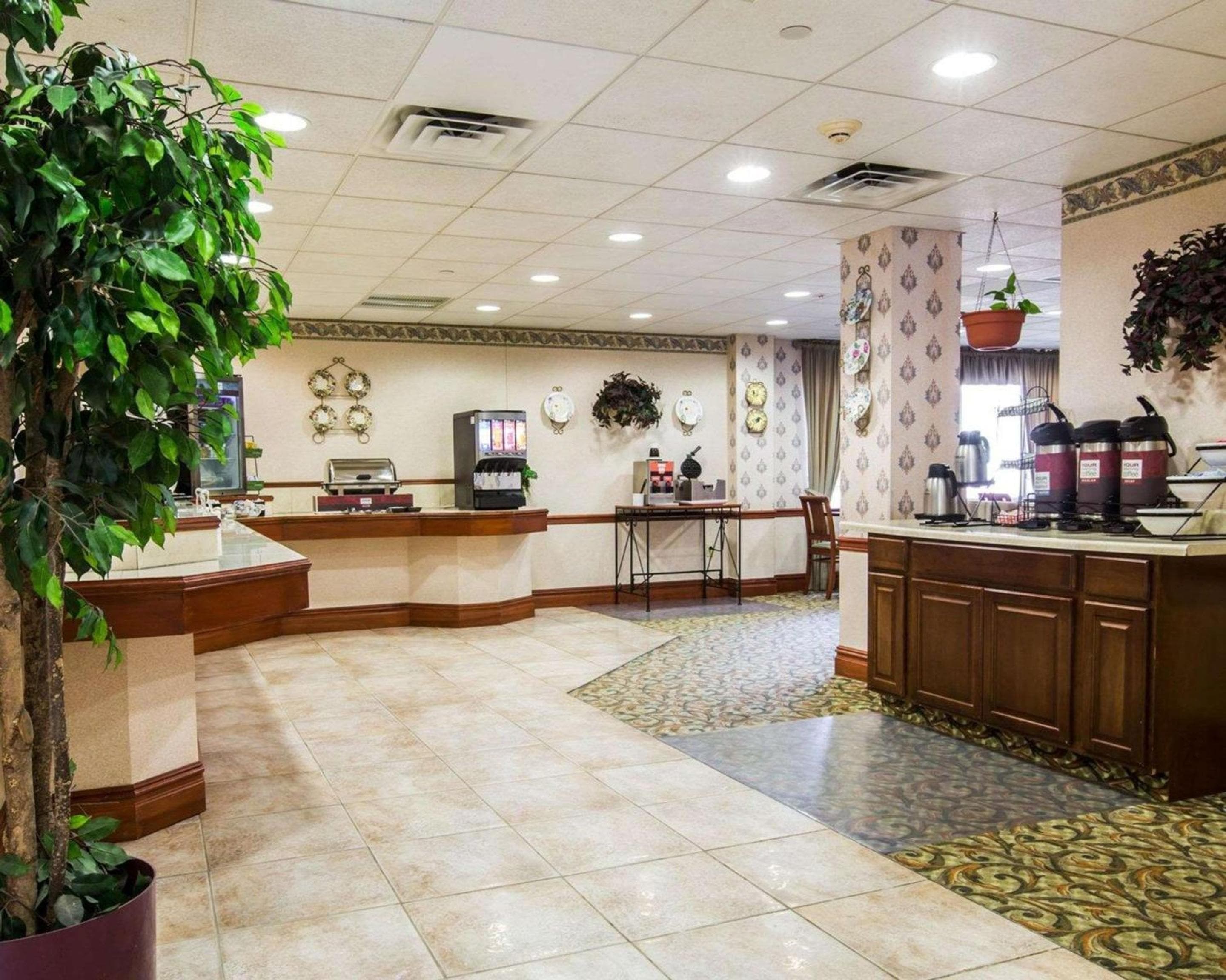 Holiday Inn Express & Suites Hawthorne - Elmsford North by IHG
