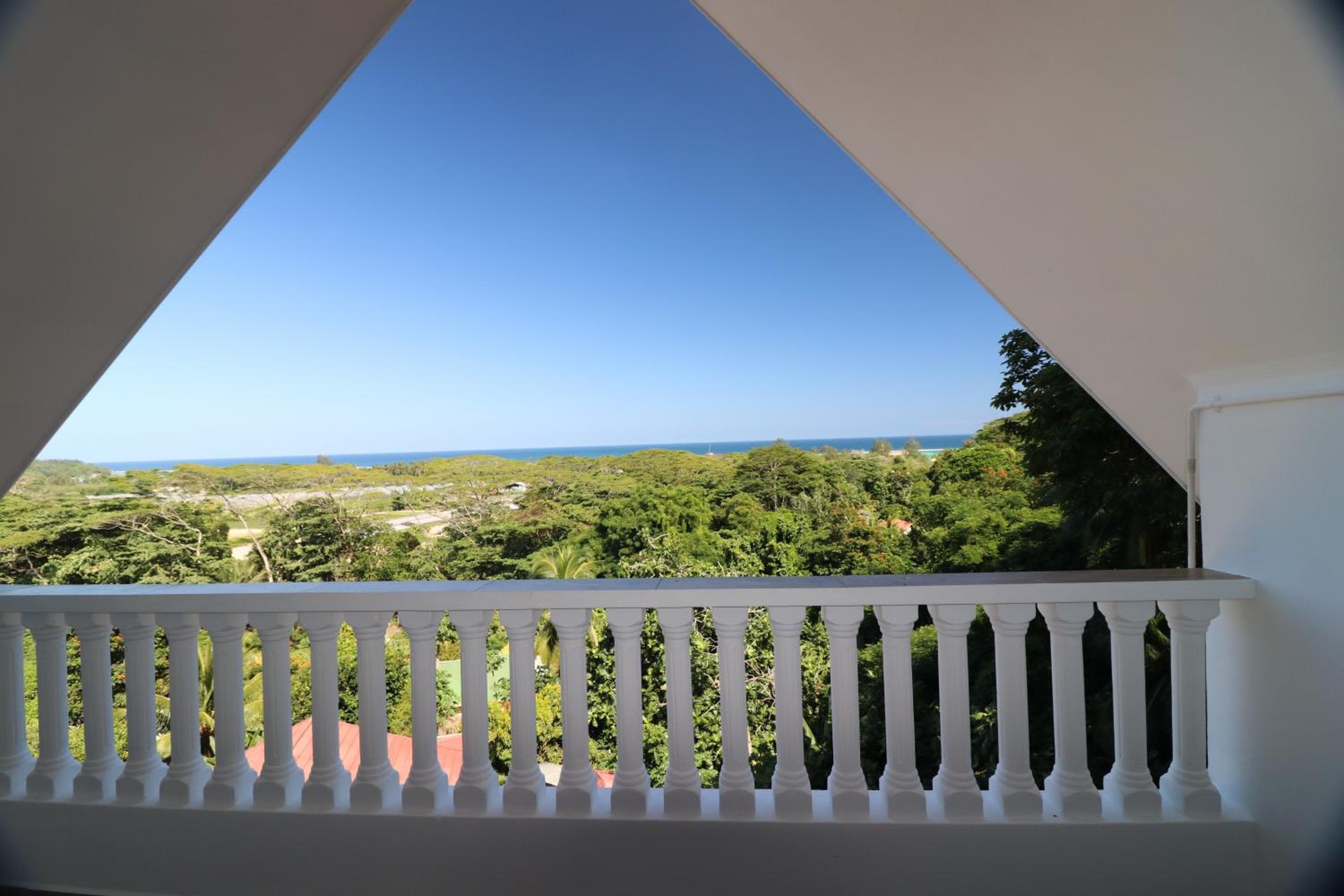 Le Ronce Villa
