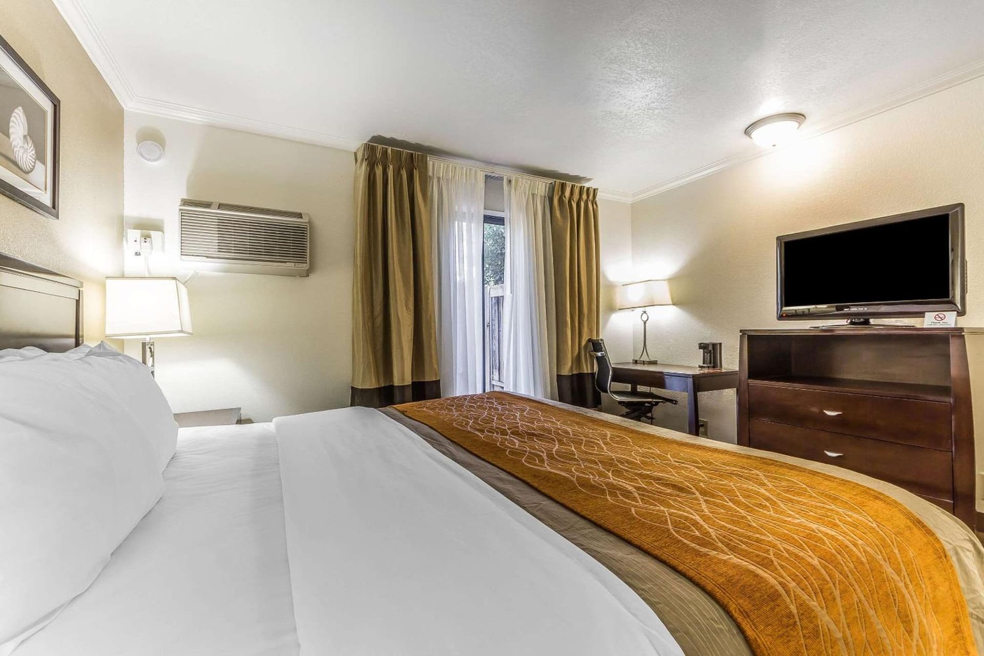 Comfort Inn Santa Cruz North