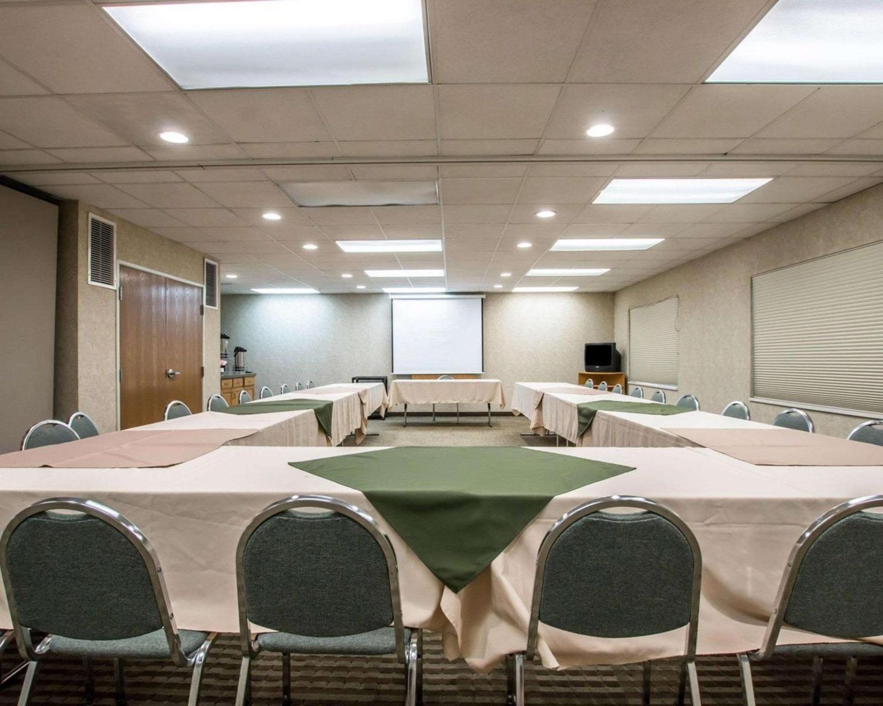 meeting & event spaces